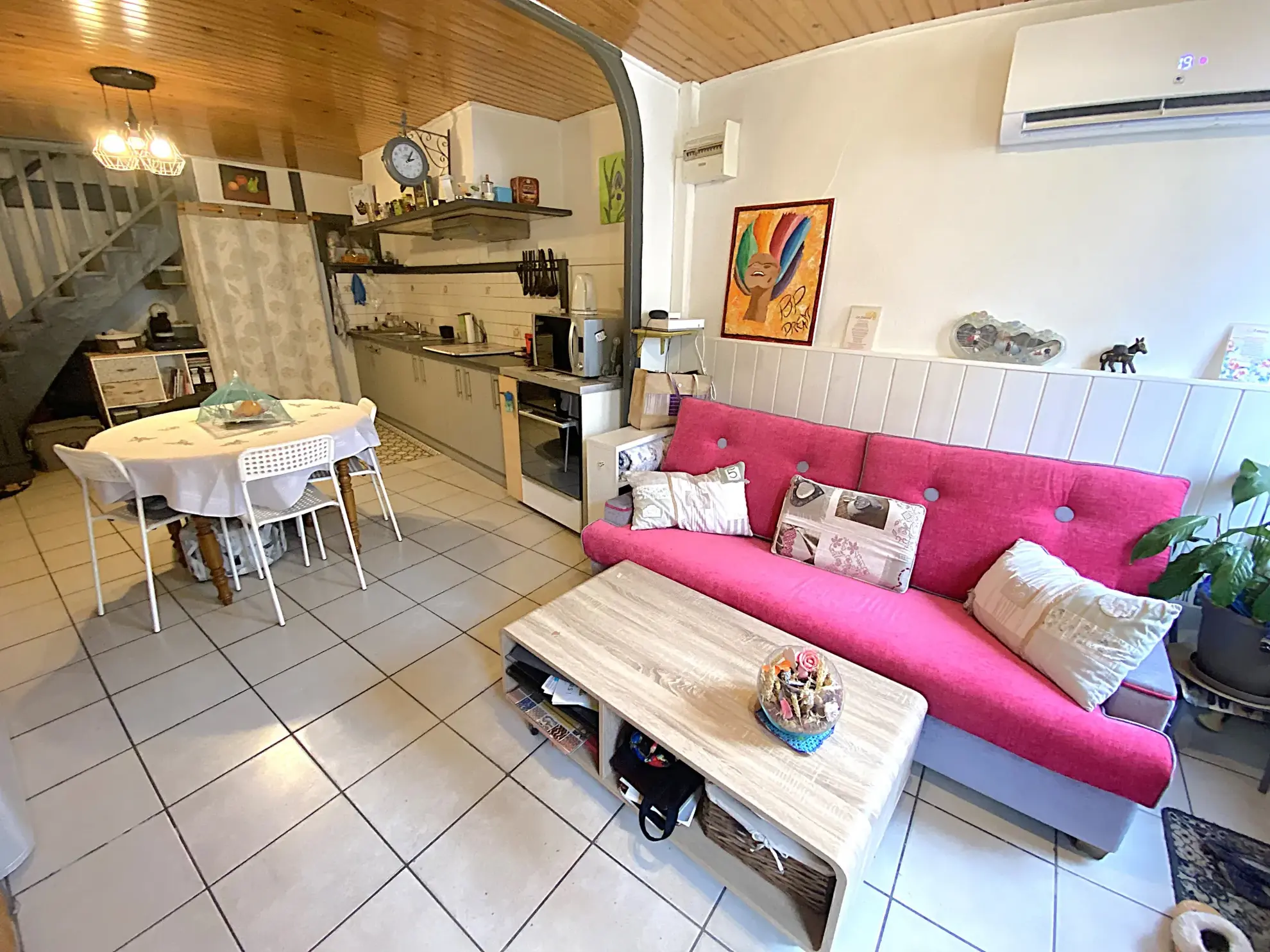 Maison 3 pièces de 77,5 m² à La Réole centre-ville avec cour 