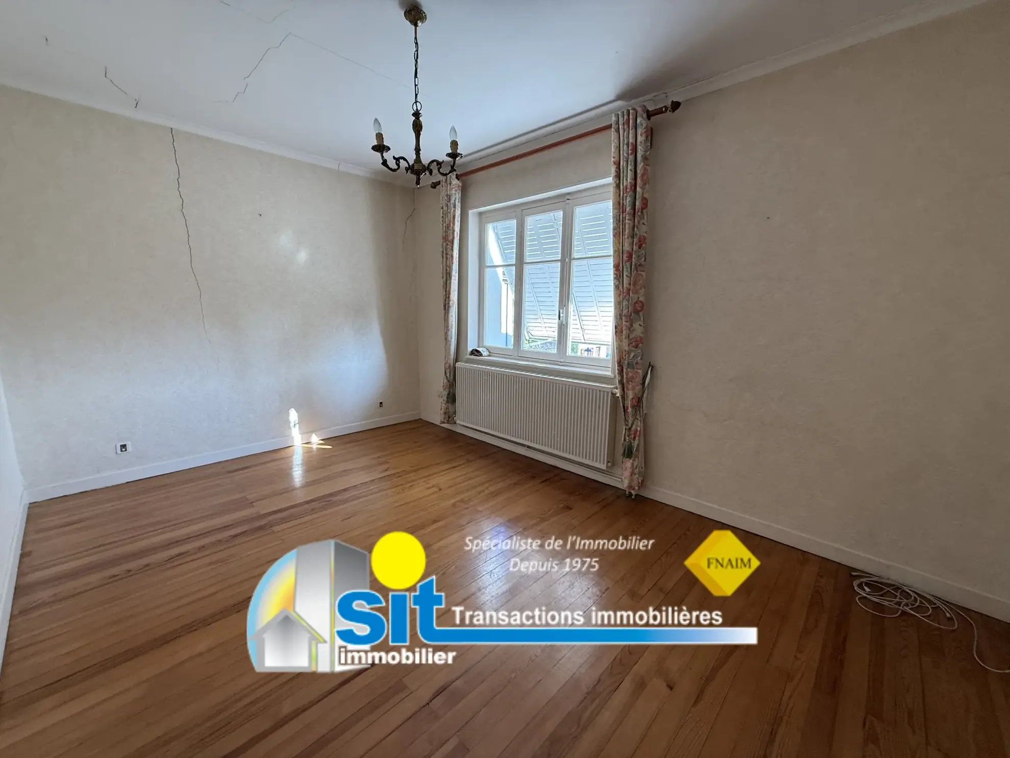 Charmante maison de village à Chonas l'Amballan avec grand potentiel 