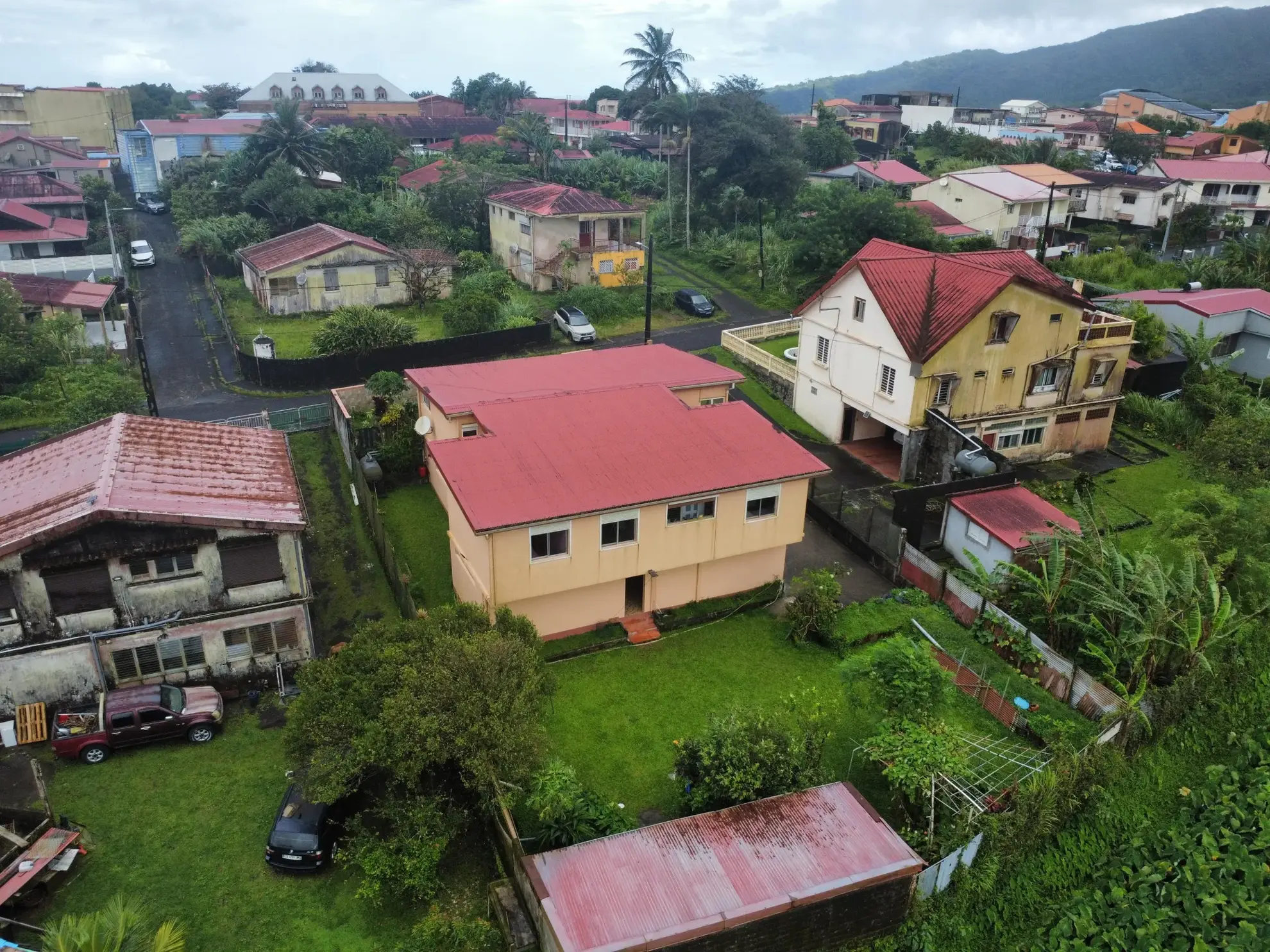 Maison d'architecte avec vue sur la Montagne Pelée – 187 m² à Le Morne Rouge