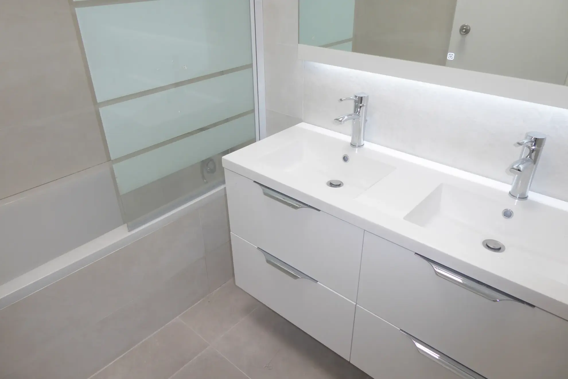 Bel appartement 4 pièces avec terrasse et garage à Montpellier Arceaux 