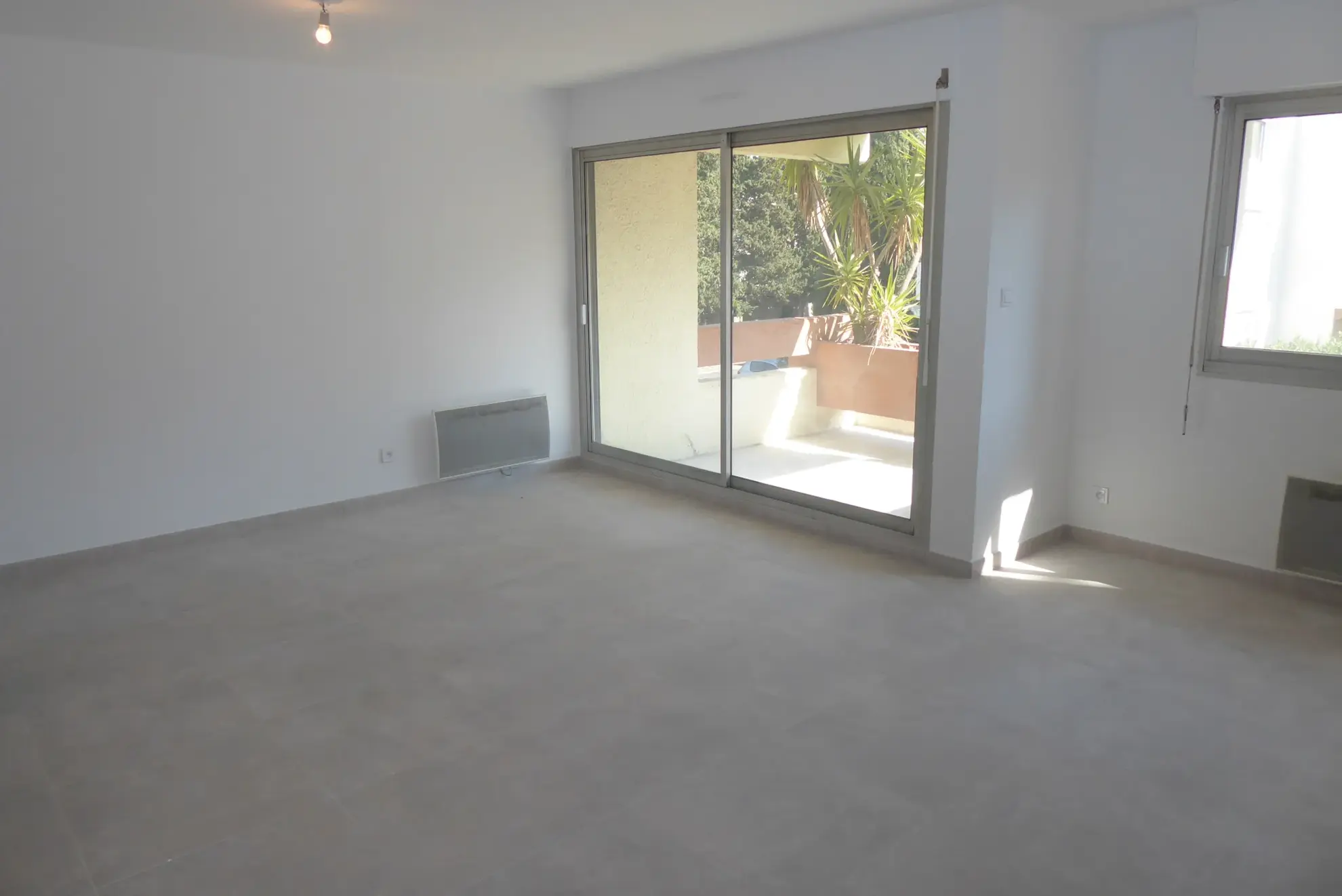 Bel appartement 4 pièces avec terrasse et garage à Montpellier Arceaux 