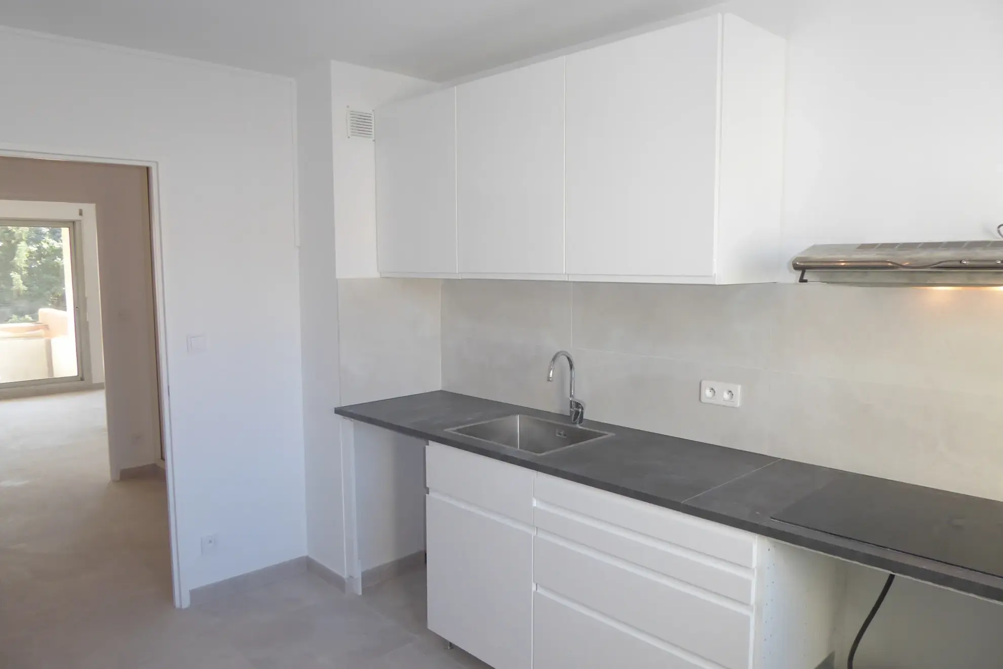 Bel appartement 4 pièces avec terrasse et garage à Montpellier Arceaux 