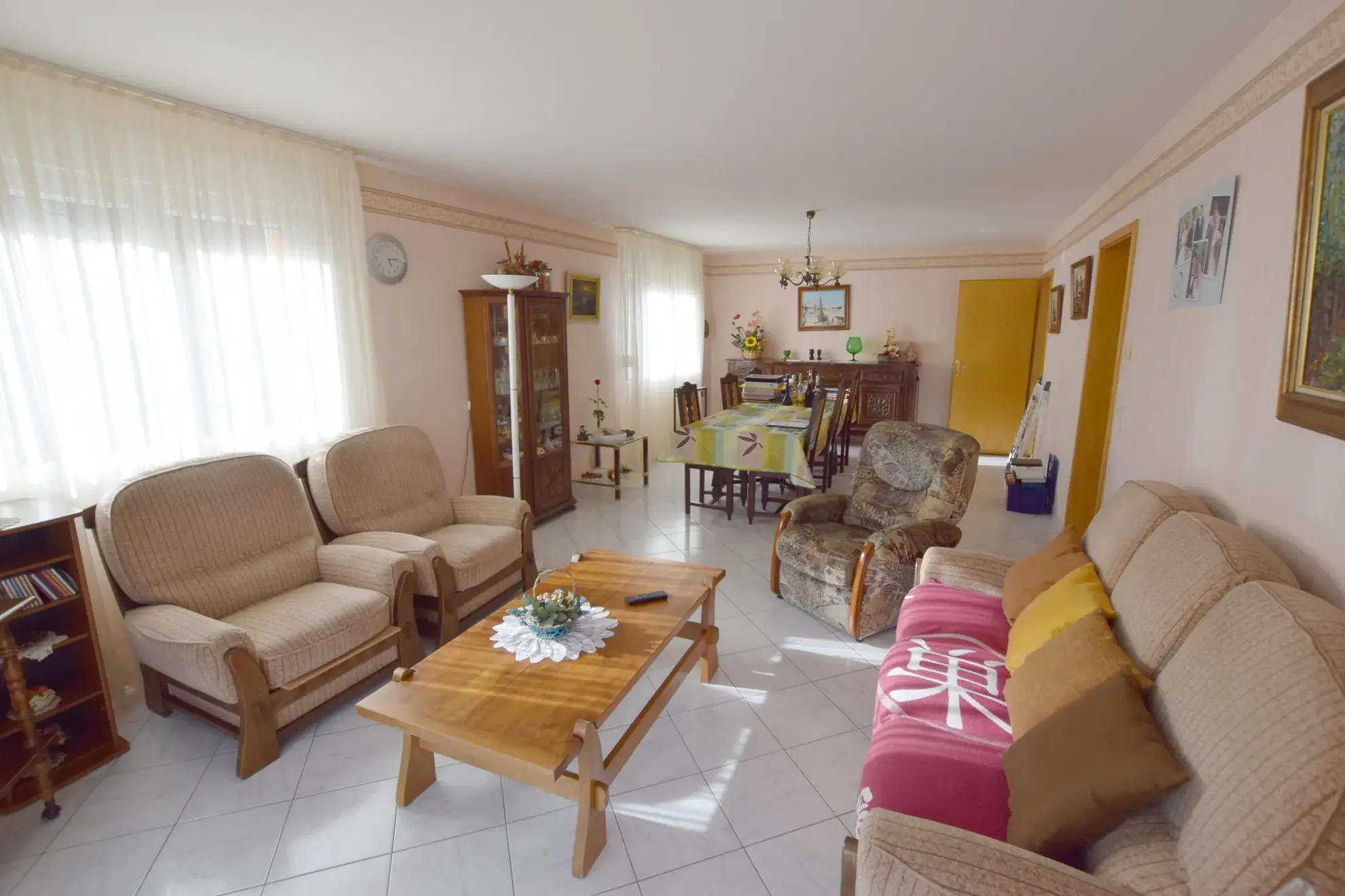 Belle maison contemporaine à Voujeaucourt – Lumineuse et spacieuse 