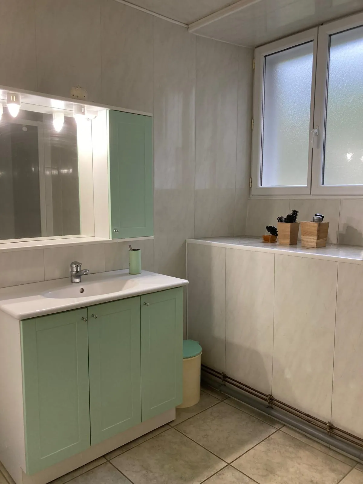 Maison de village à Laveissière – Potentiel gîte ou résidence familiale 