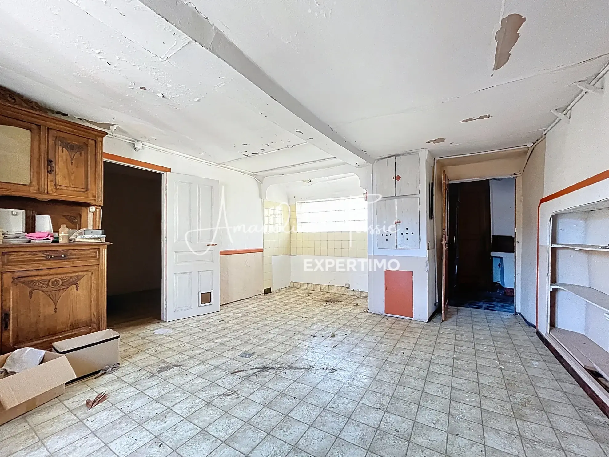 Maison de village à rénover avec garage et terrasse à Labastide-Pradines 