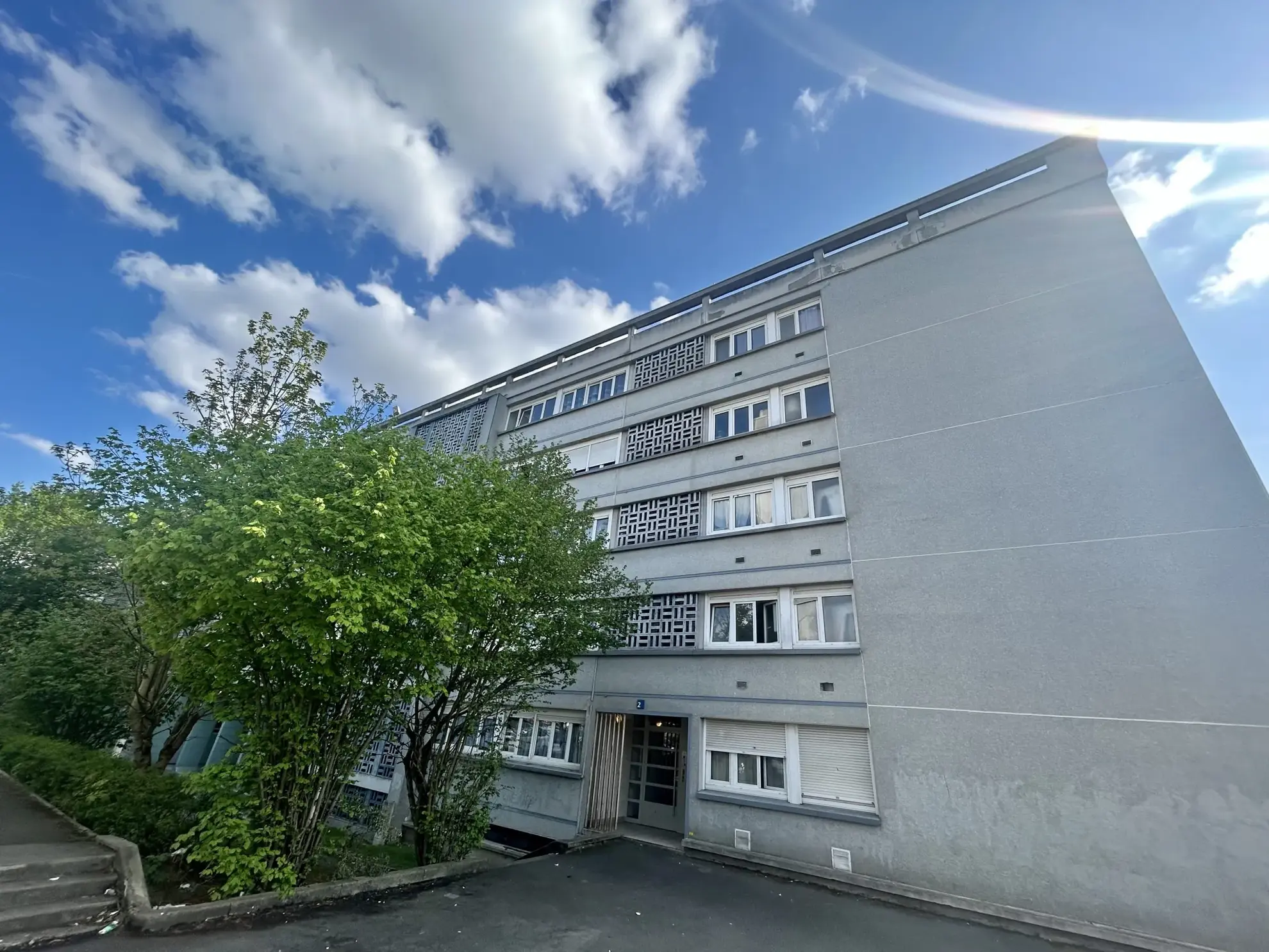Appartement 2 pièces à Gagny à vendre – 46,27 m² avec balcon et cave 