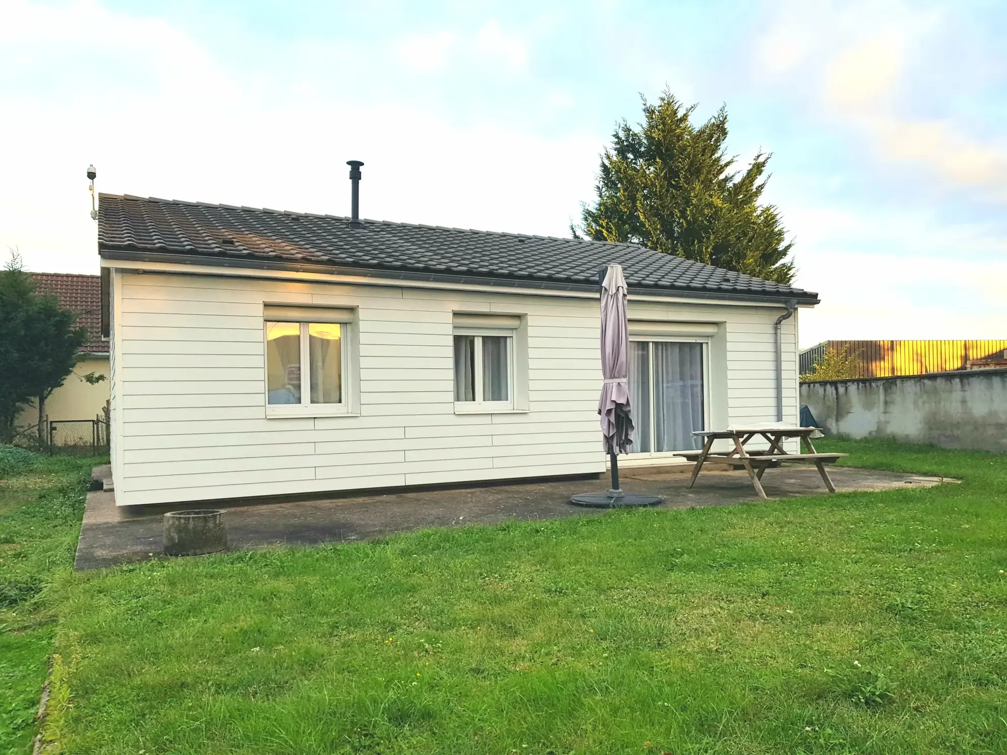 Maison indépendante de 75 m² avec jardin clos à La Charité-sur-Loire 