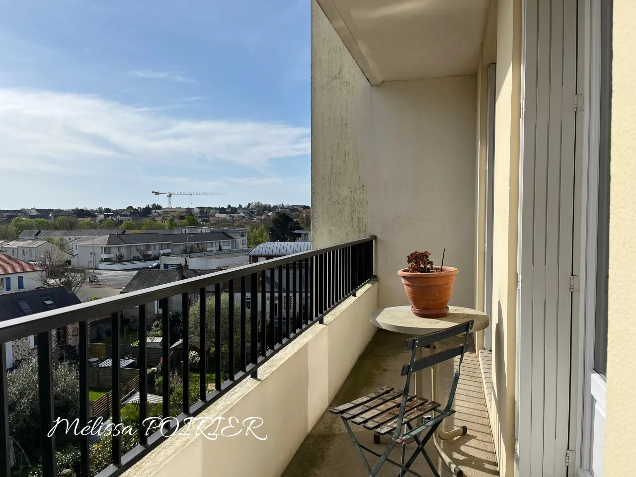 Appartement 3 chambres proche du centre-ville de Cholet avec garage et cave 