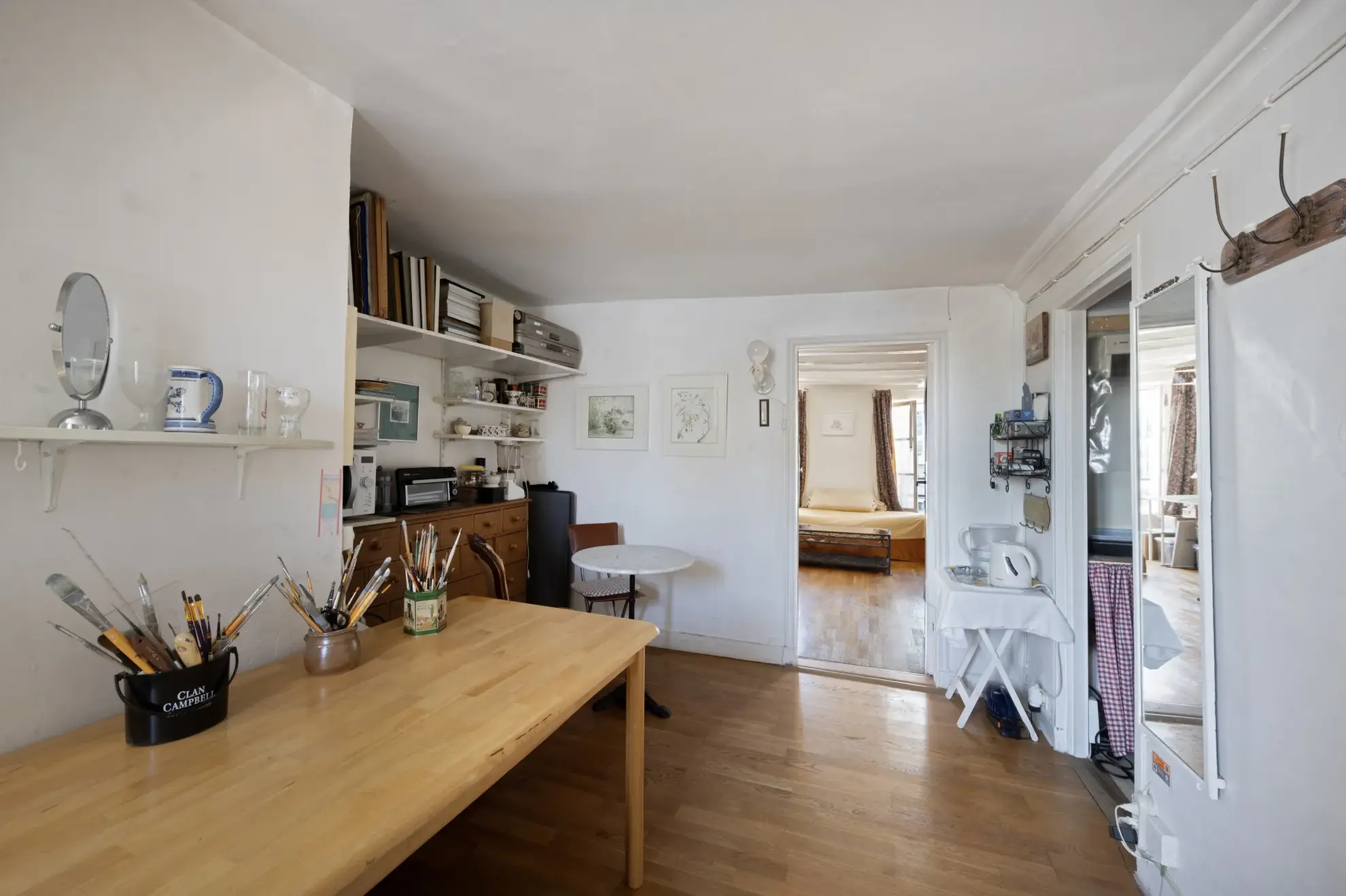 Appartement de 34 m² à Montparnasse, lumineux, proche Gare et théâtres 