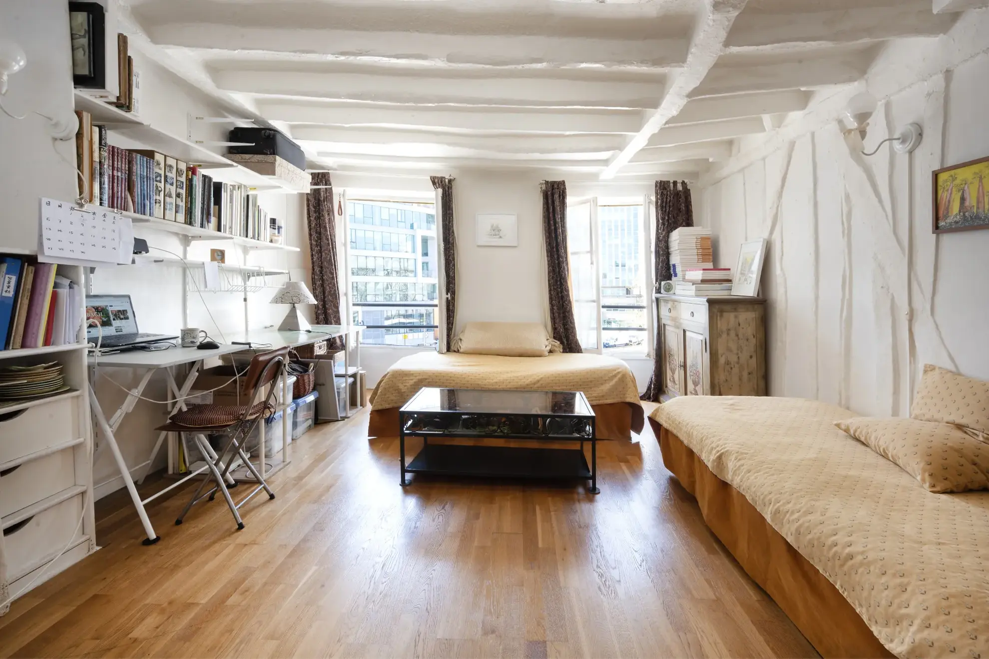 Appartement de 34 m² à Montparnasse, lumineux, proche Gare et théâtres