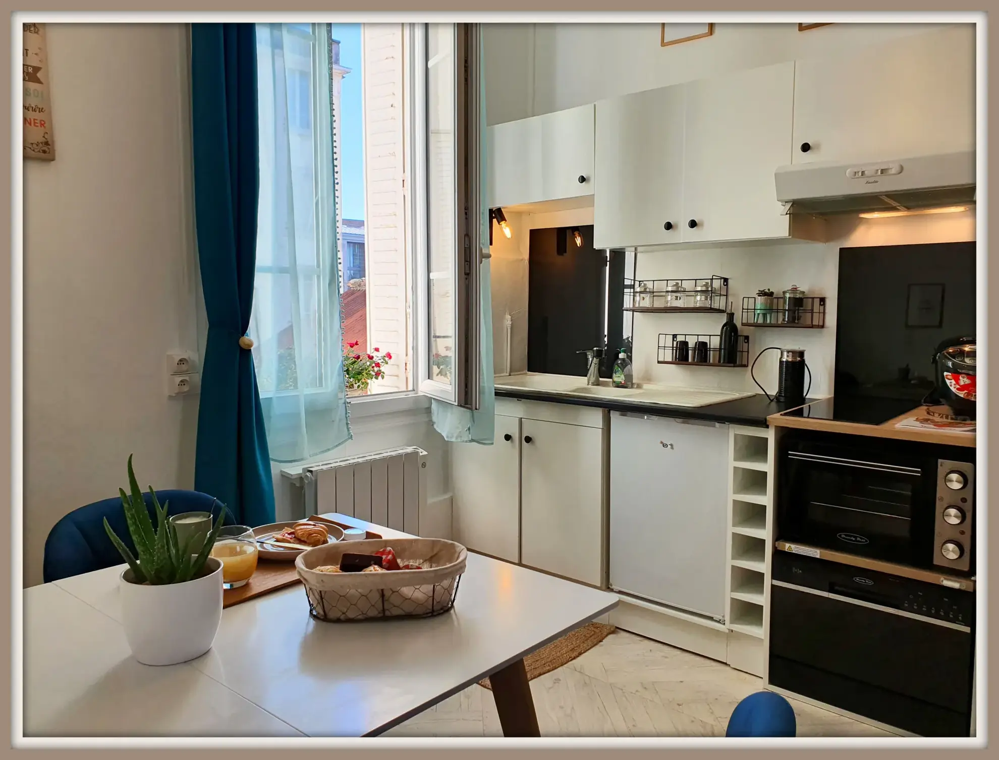 Appartement 2 pièces lumineux à Sainte Savine en parfait état 