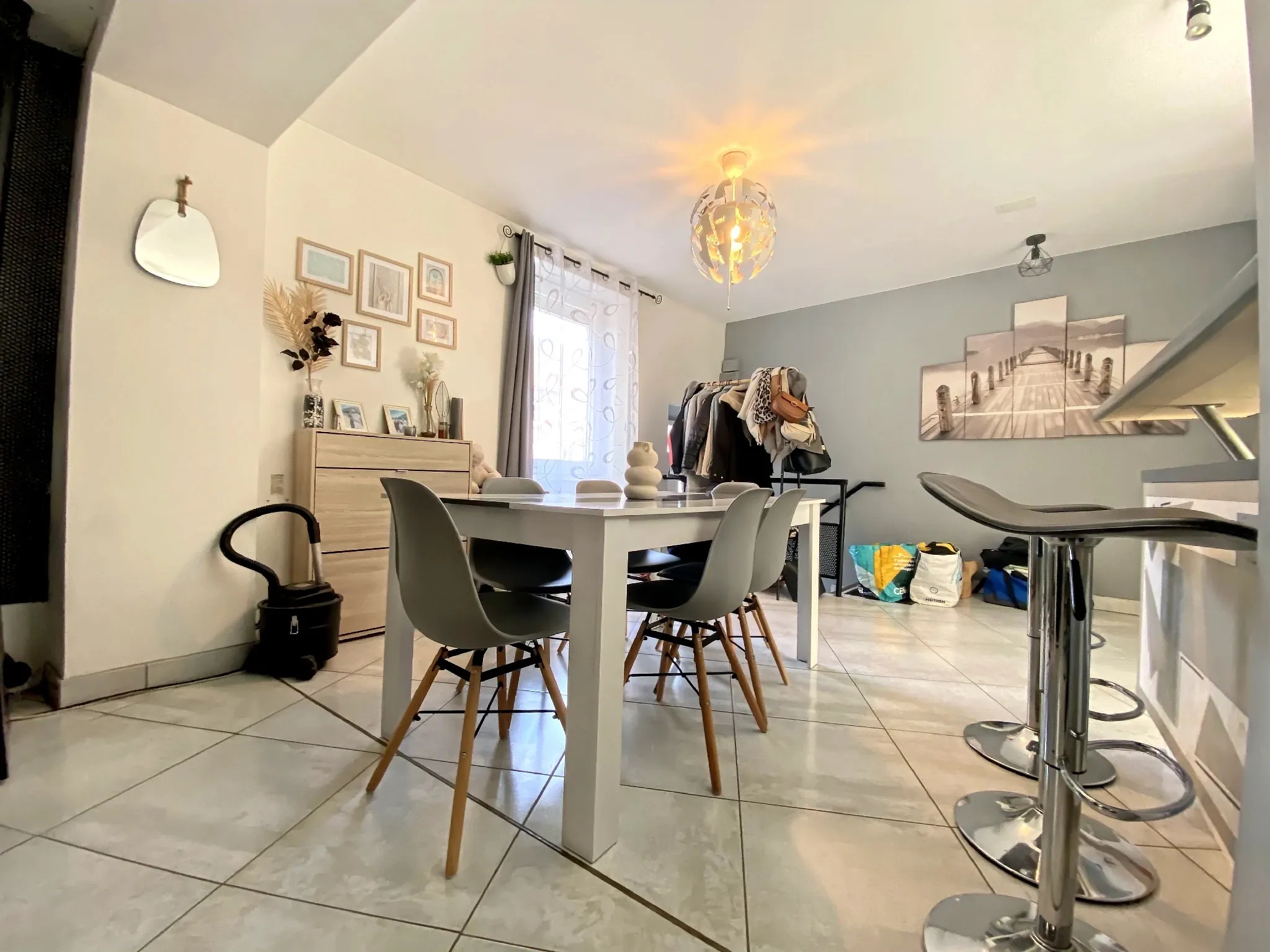 Maison de ville rénovée de 112 m² à Saint-Affrique, secteur Millau 