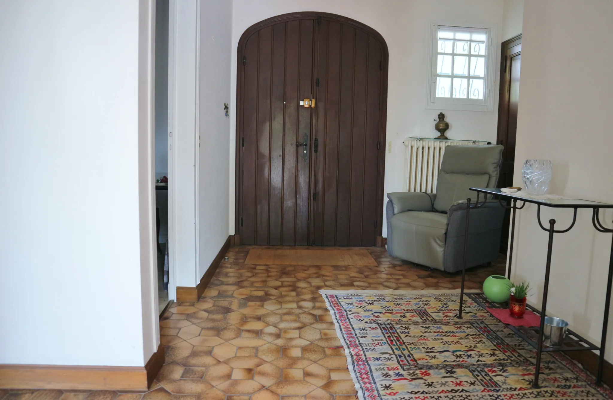 Maison familiale 161 m² avec sous-sol à Saintes – idéal proche écoles et lycée 