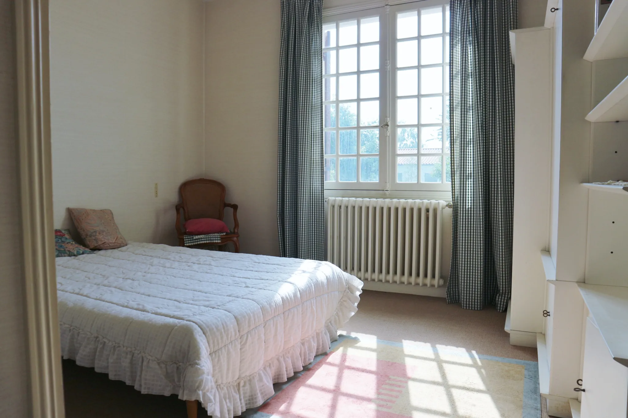 Maison familiale 161 m² avec sous-sol à Saintes – idéal proche écoles et lycée 