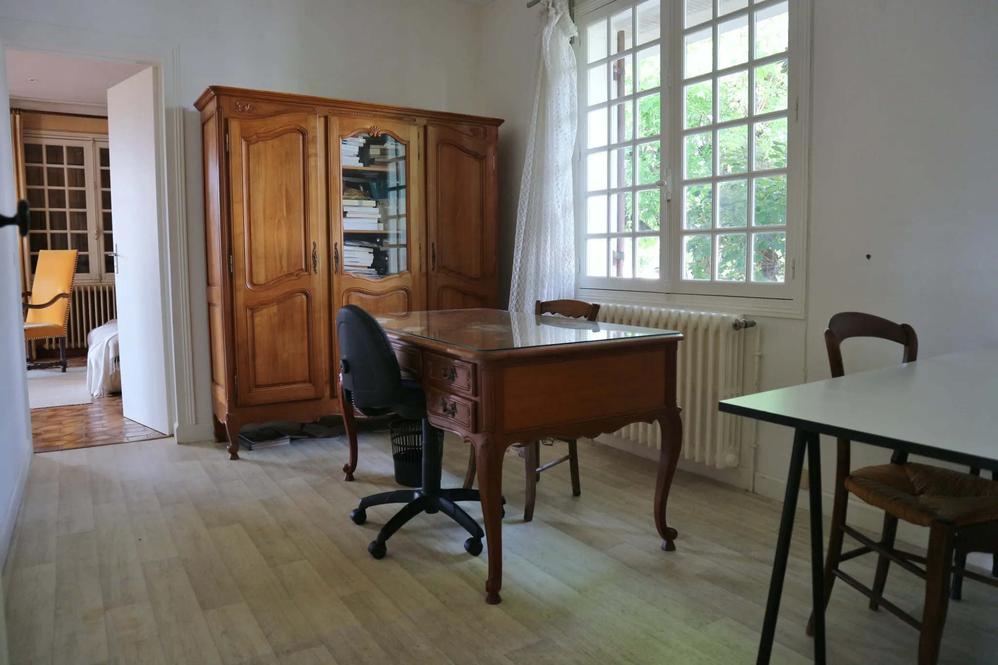 Maison familiale 161 m² avec sous-sol à Saintes – idéal proche écoles et lycée 