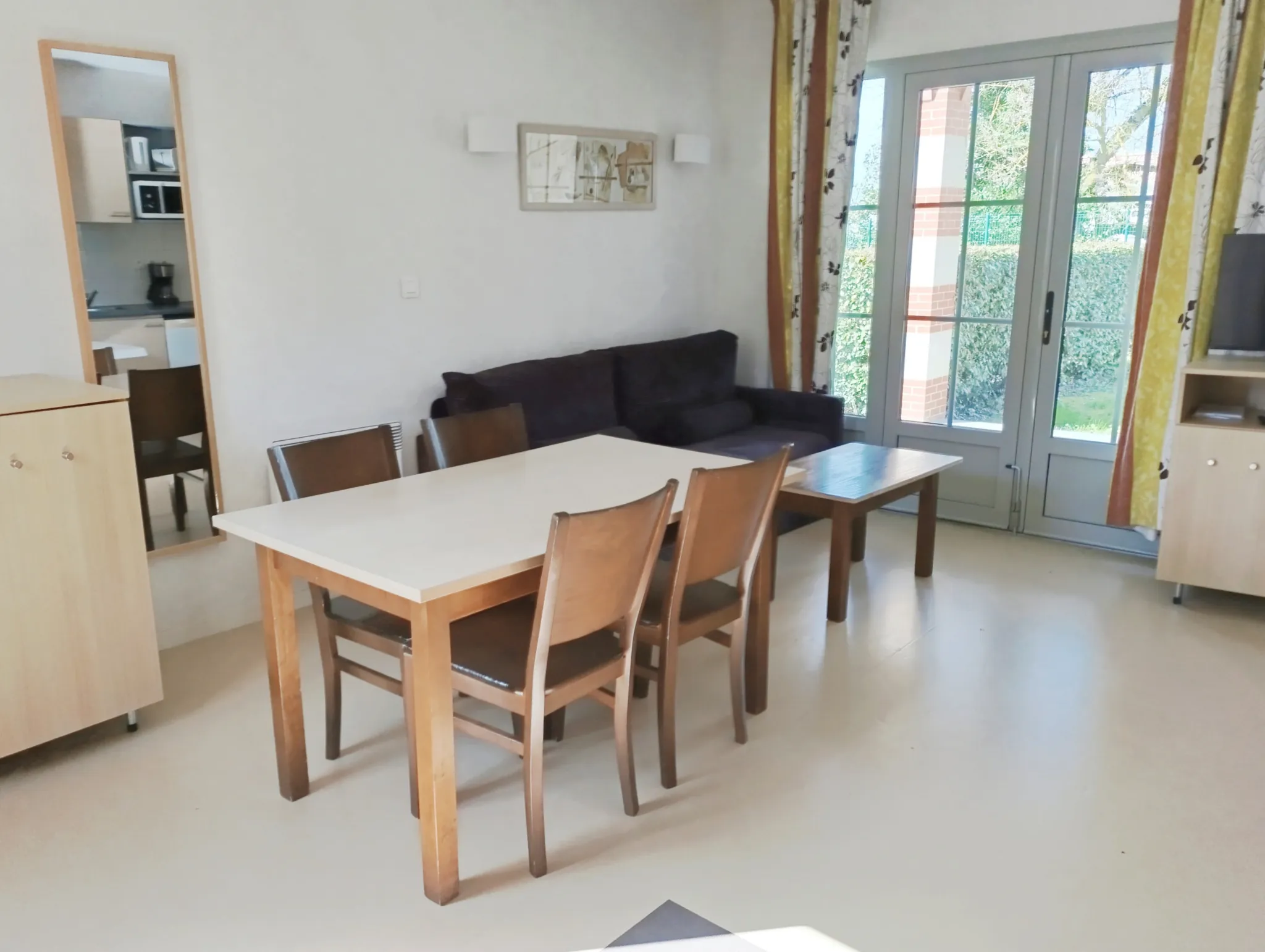 Maison de plain-pied à vendre à Nérac avec terrasse et jardin 