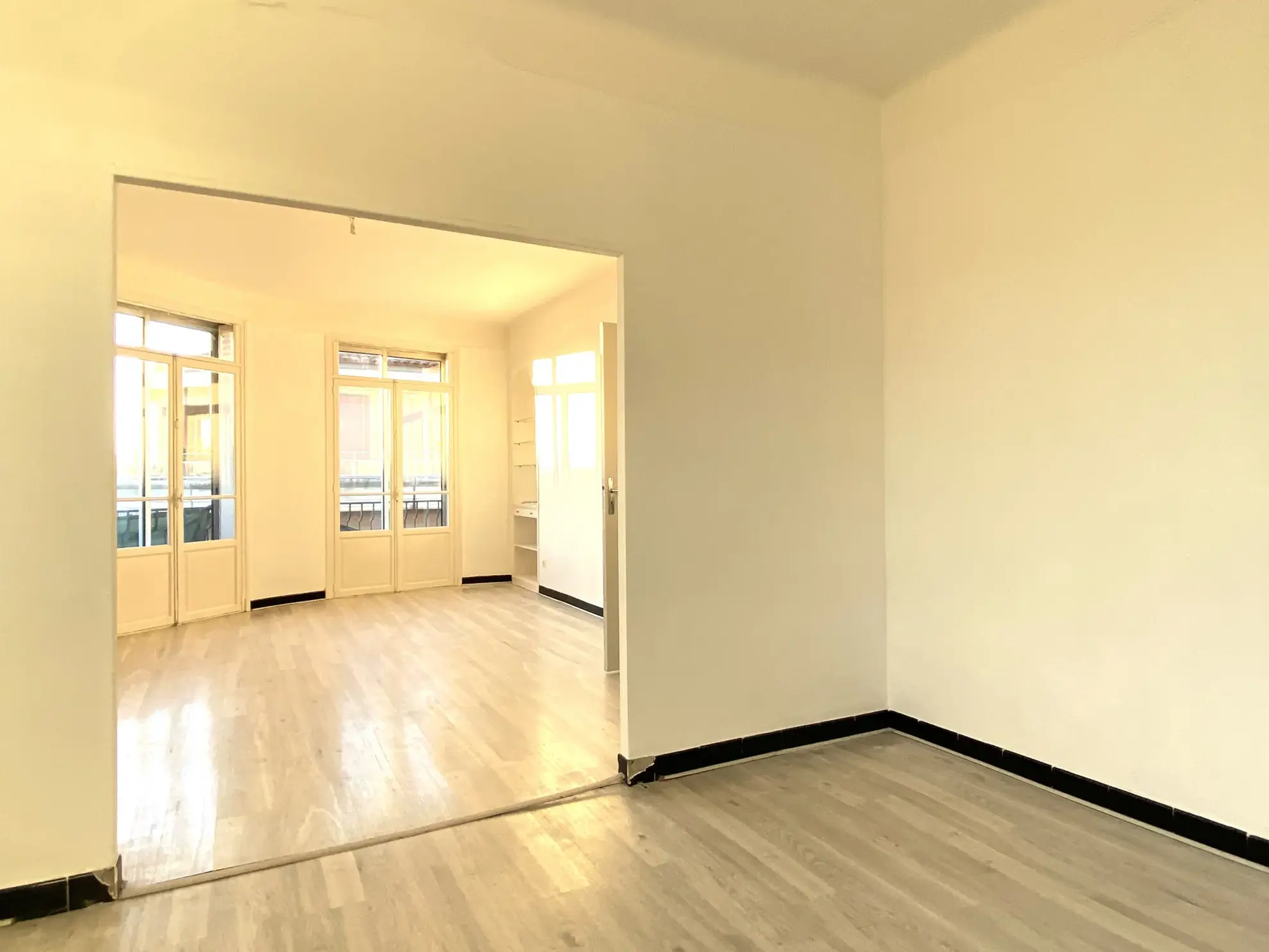 Appartement lumineux de 97 m² à Perpignan avec cave et parking 
