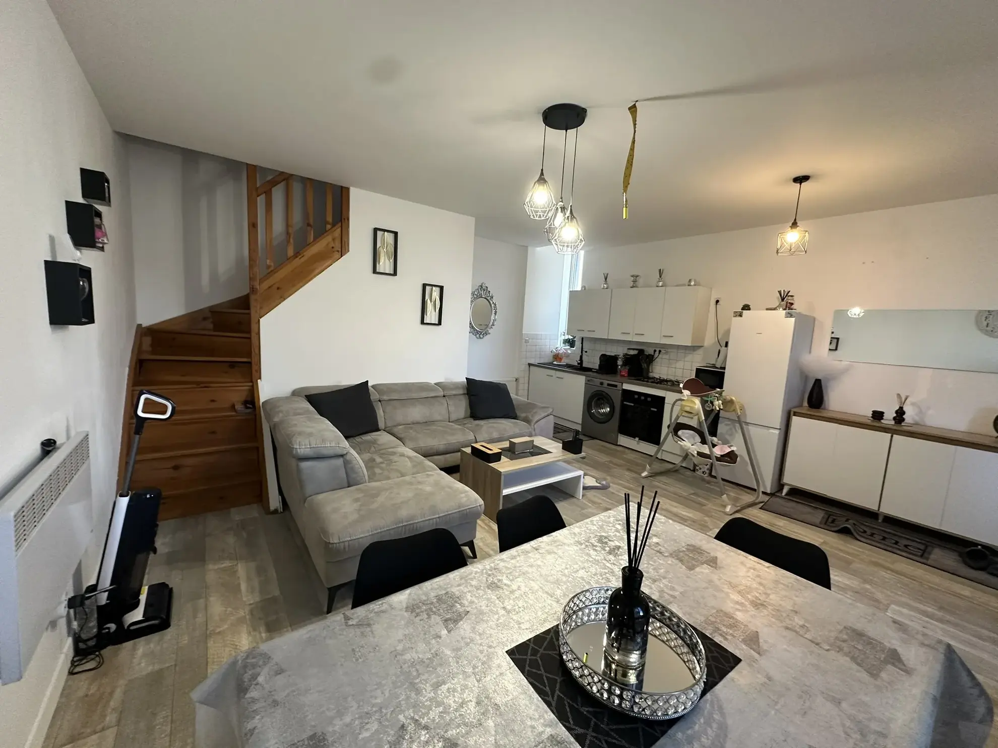 Maison de ville à Saint-Didier-en-Velay avec terrasse et 3 chambres à vendre 