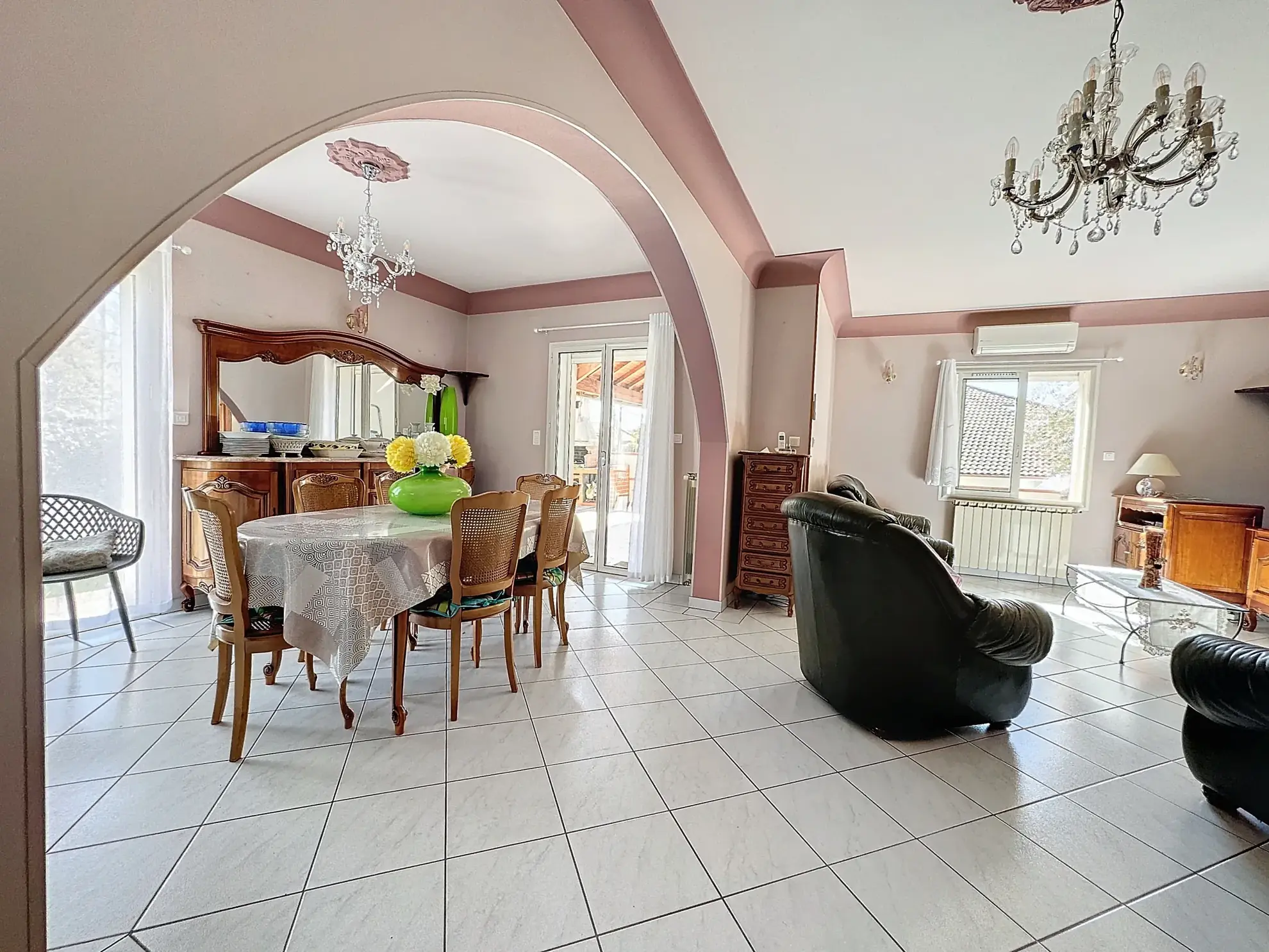 Maison familiale à Montauban de 105 m² avec 4 chambres, garage et terrasse 