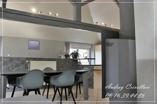 Maison rénovée avec 4 chambres, terrasse et garage à Laval-sur-Vologne - Opportunité à saisir