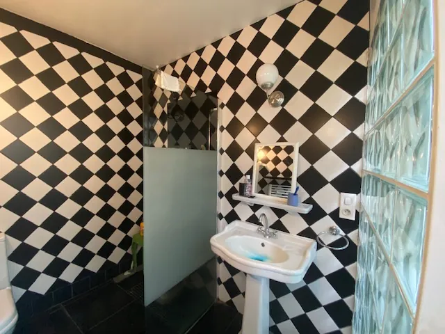 Vente appartement T3 de caractère dans le centre historique de Nîmes 