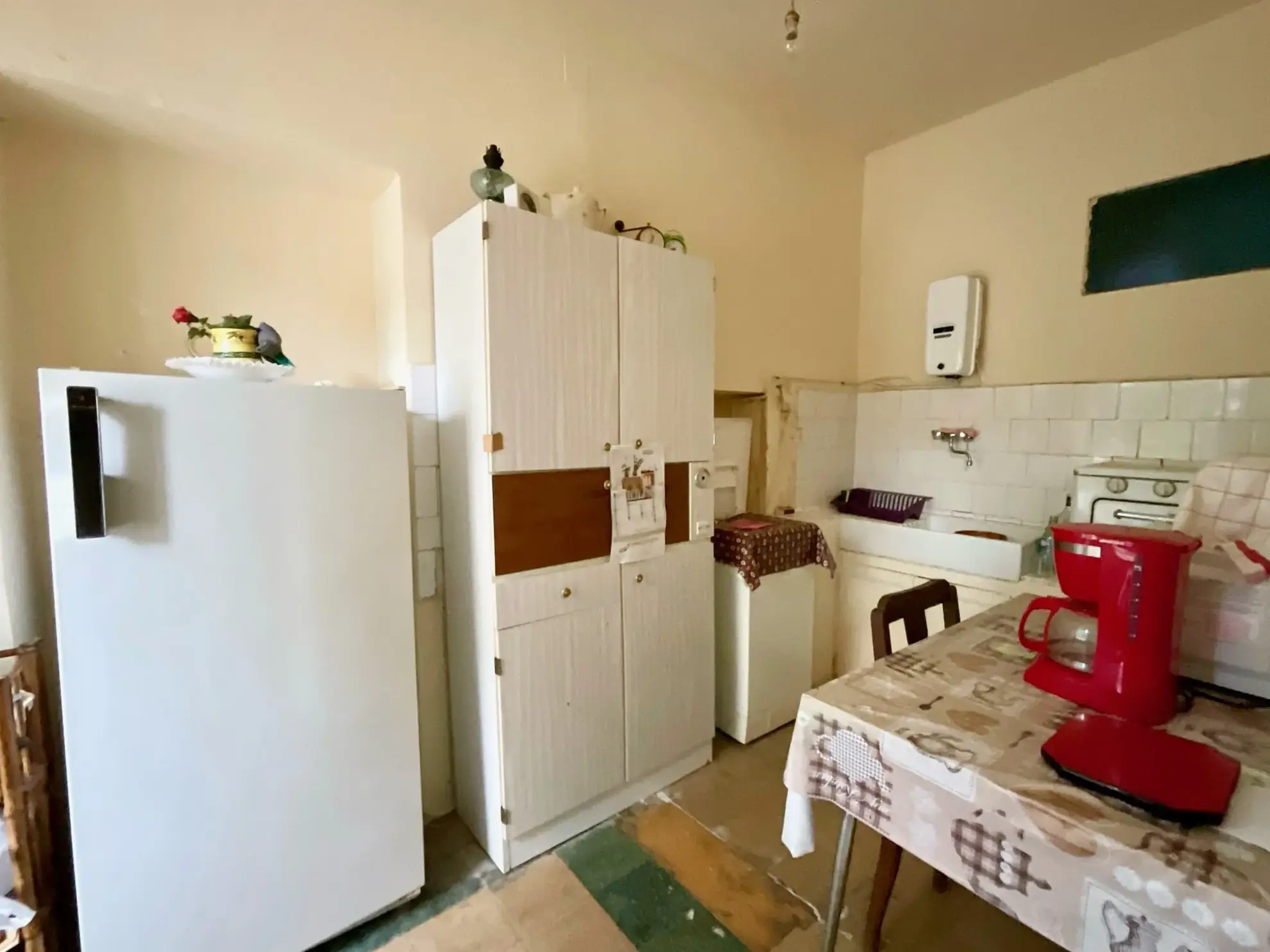 Appartement en rez-de-chaussée avec cave à Petreto-Bicchisano – Idéal rénovation 