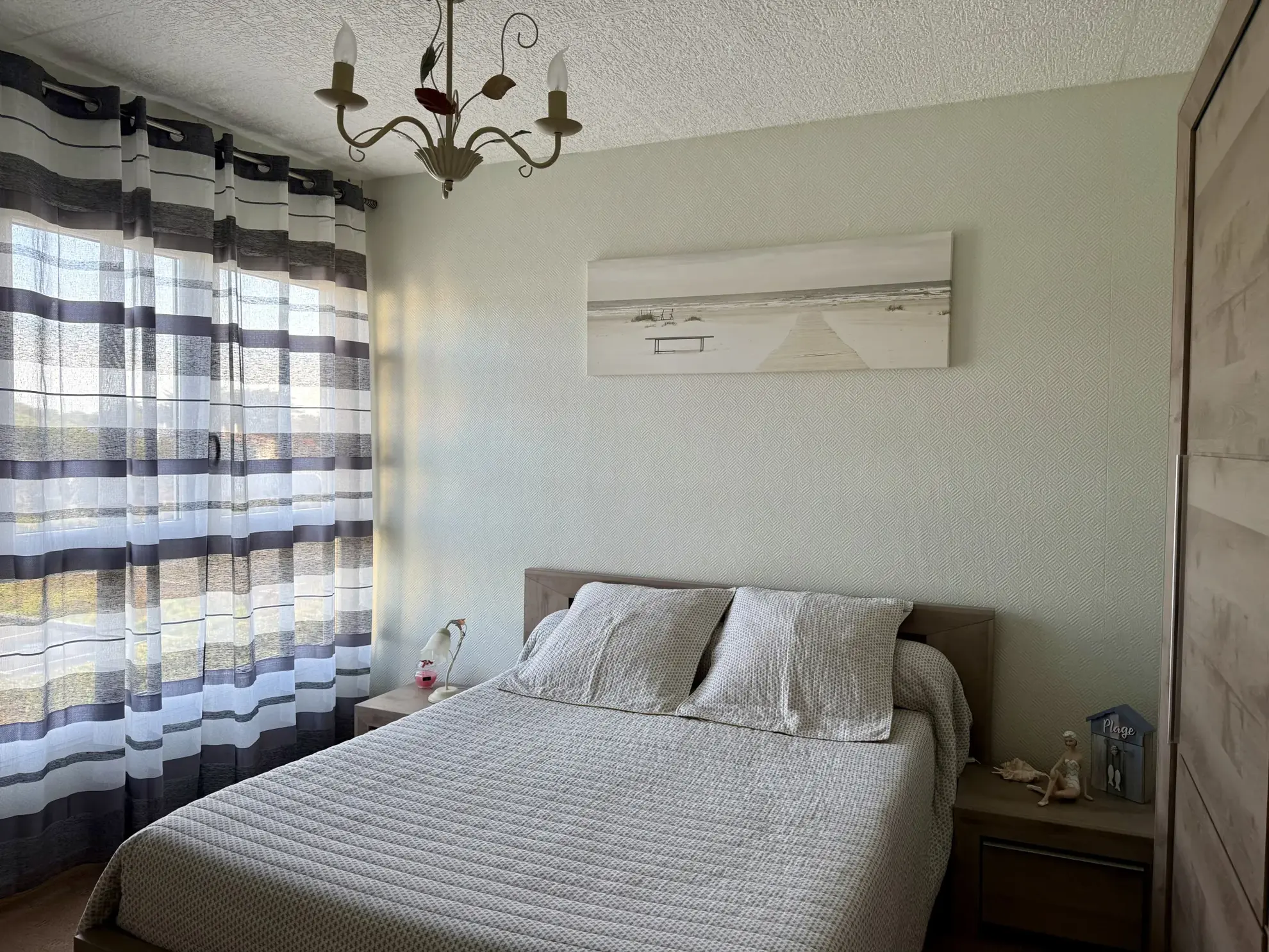 Appartement T2 rénové avec parking en front de mer à Saint-Jean-de-Monts 