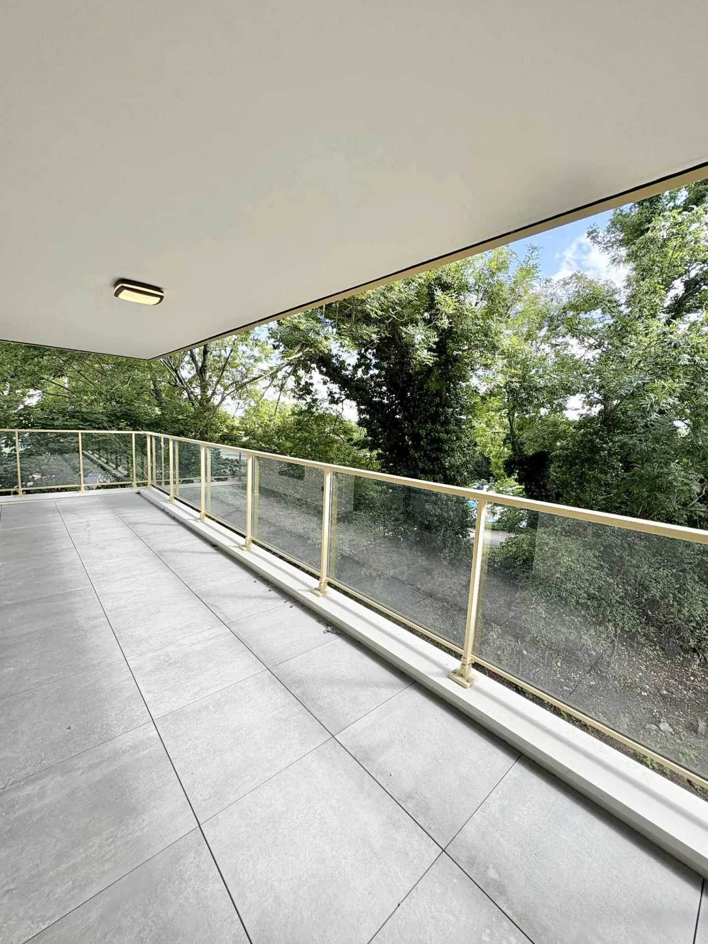 Appartement T3 neuf à Riom avec terrasse et ascenseur - Livraison 2025 