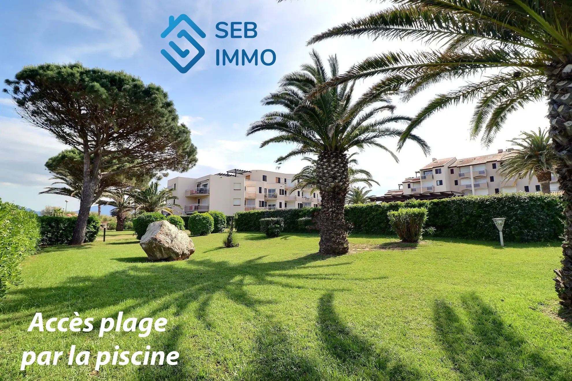 Appartement de prestige en front de mer à Saint Cyprien avec vue montagne 