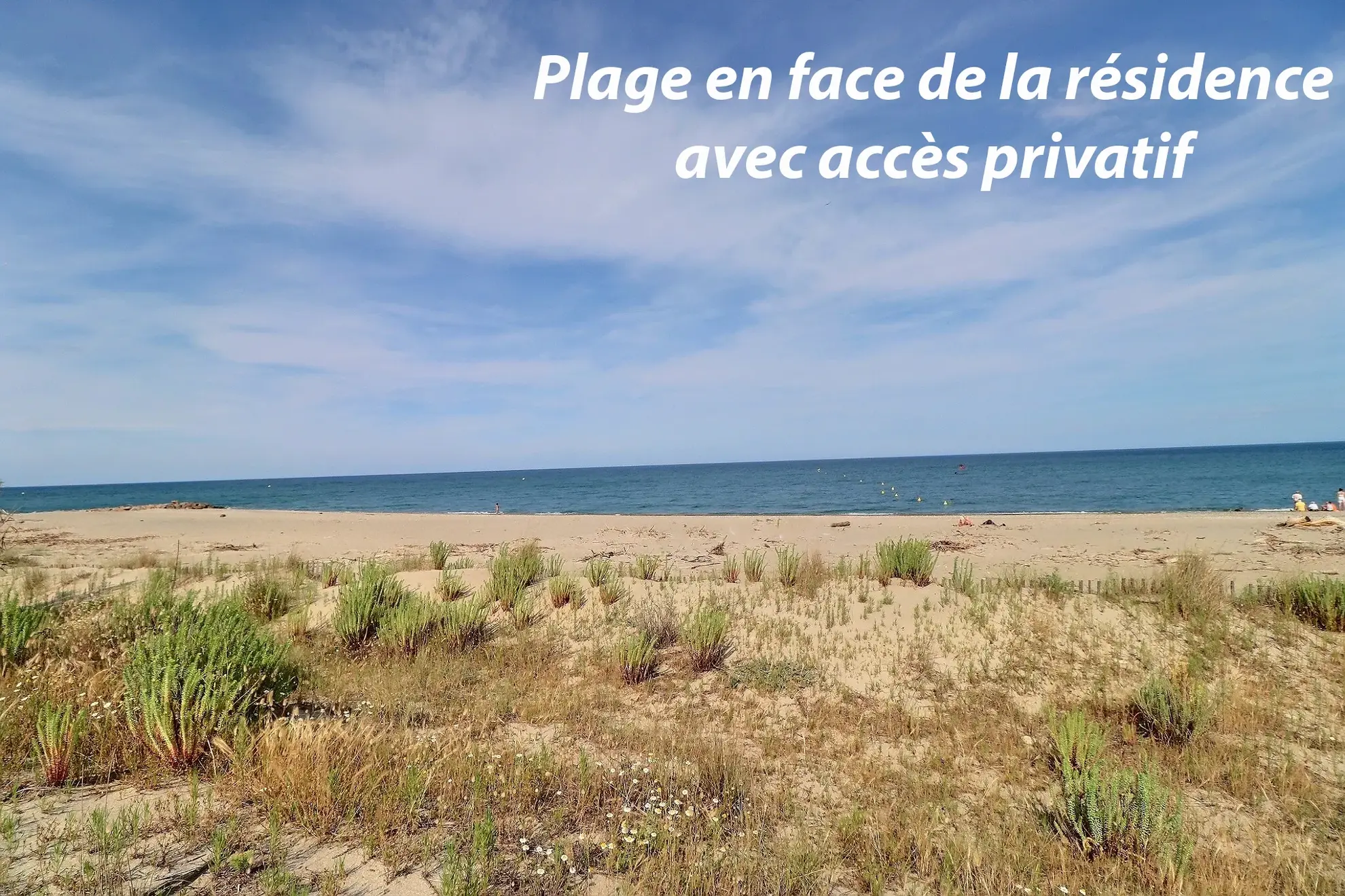 Appartement de prestige en front de mer à Saint Cyprien avec vue montagne 