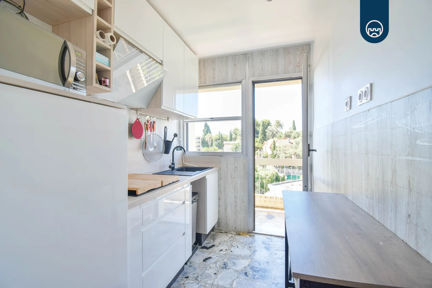 Appartement 2 pièces avec vue mer à Nice Lanterne - 46 m² dernier étage 