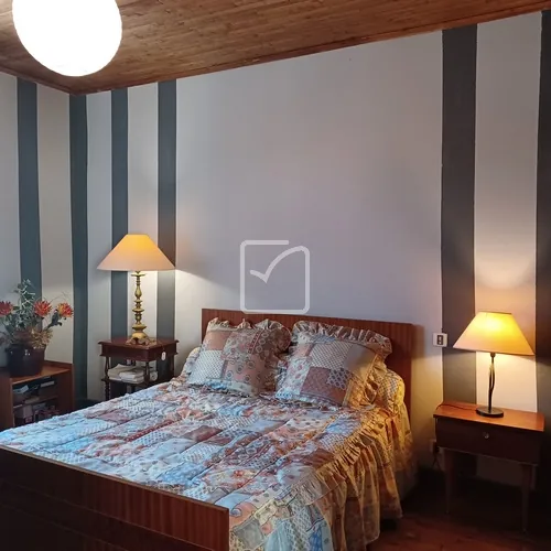 Ensemble immobilier en pierre avec terrain de 3,7ha en Bouriane, Lot 