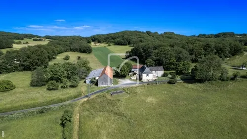 Ensemble immobilier en pierre avec terrain de 3,7ha en Bouriane, Lot 
