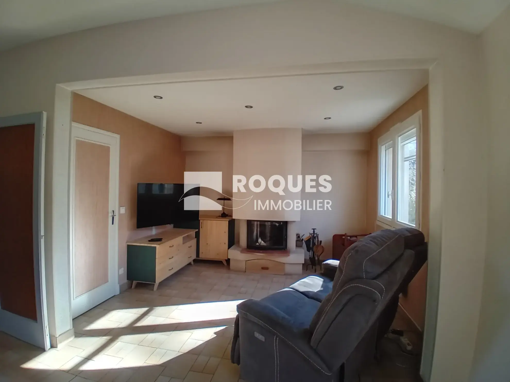 Maison familiale T5 à Millau avec jardin, garage et atelier - Secteur agréable 