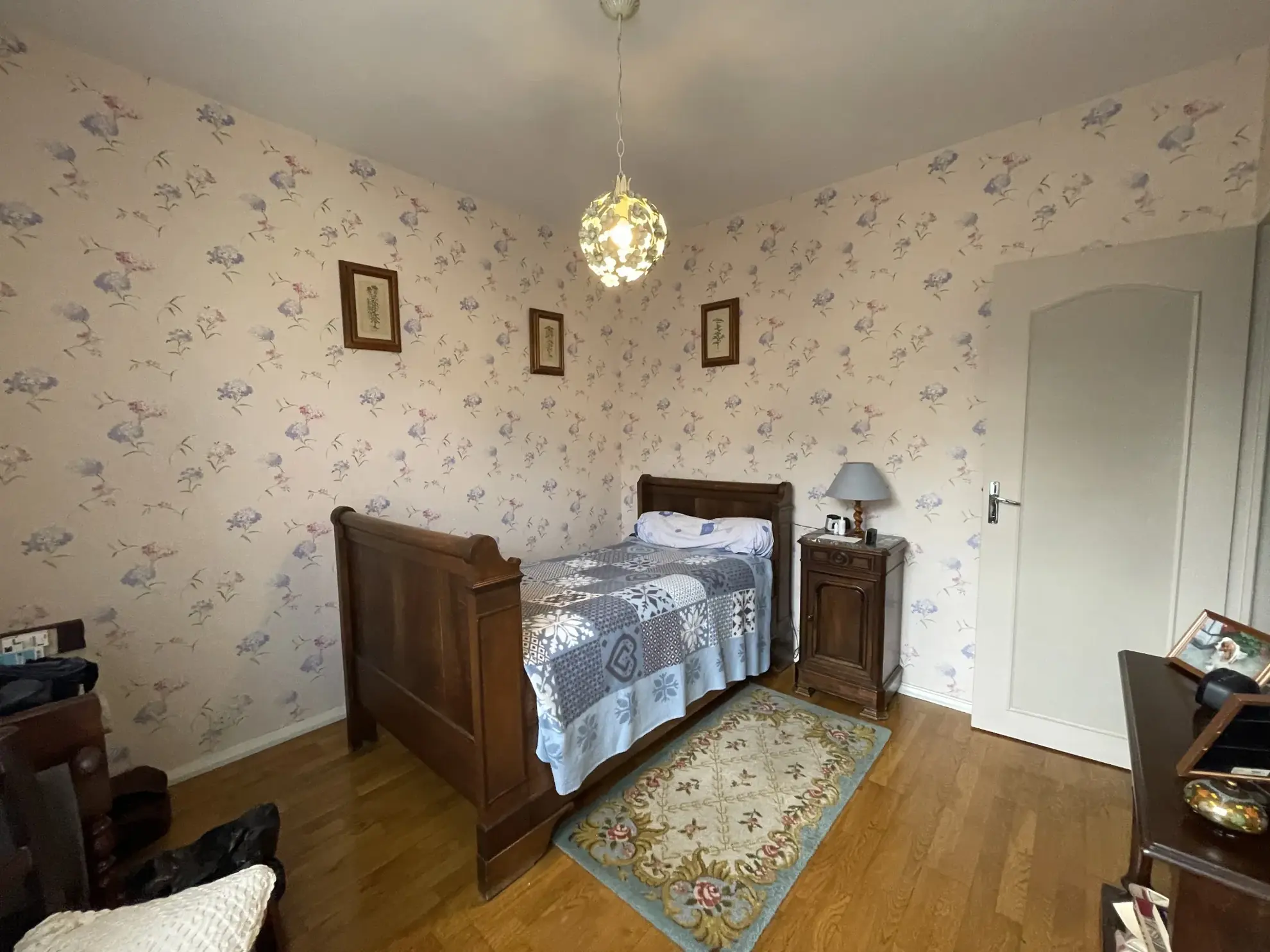 Maison de plain-pied avec jardin et grand garage à Libourne 