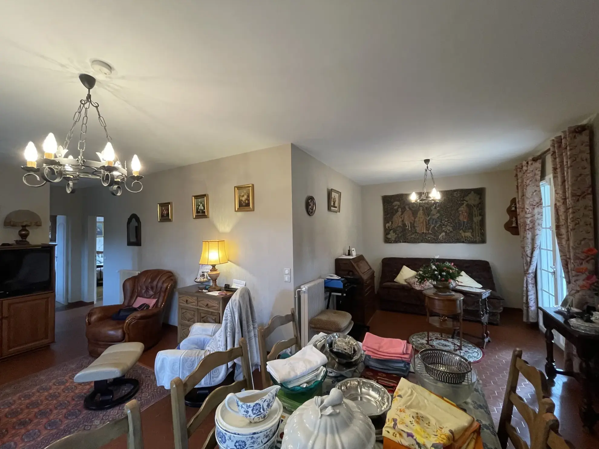 Maison de plain-pied avec jardin et grand garage à Libourne 