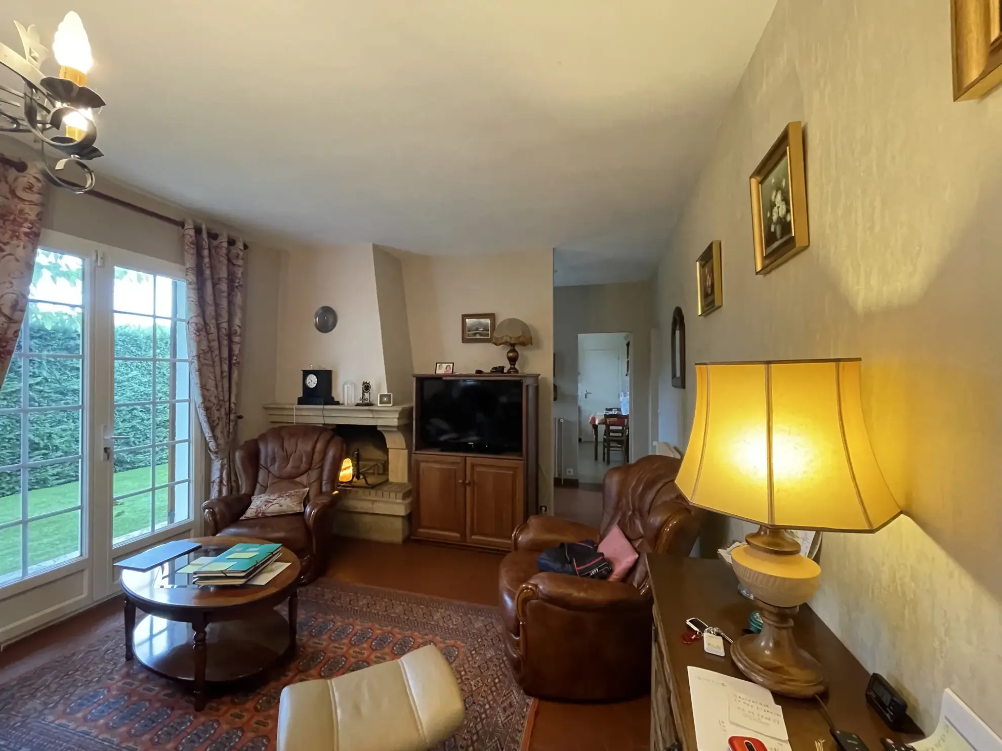 Maison de plain-pied avec jardin et grand garage à Libourne 