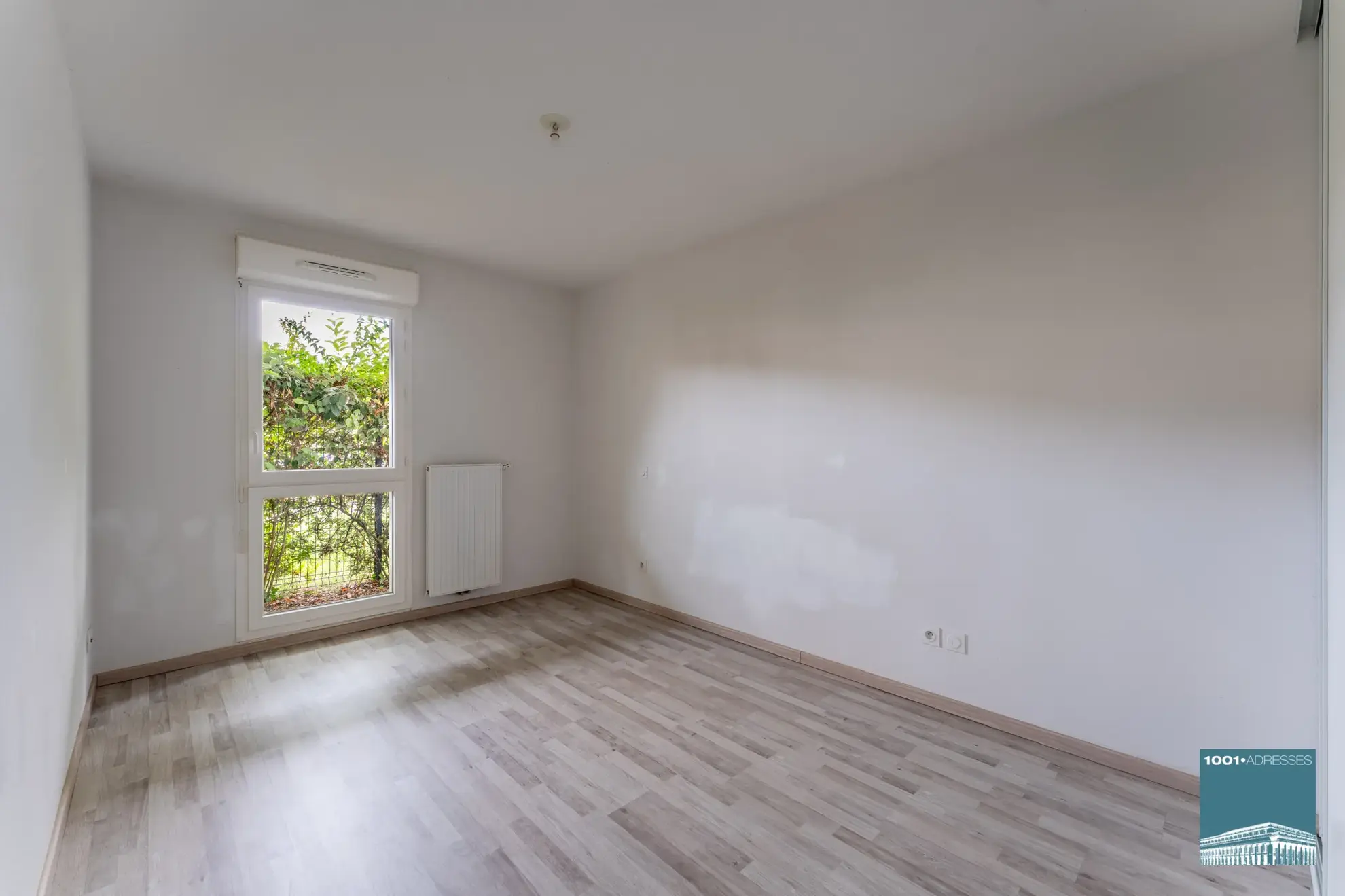 Appartement deux pièces avec terrasse à Pessac Centre 