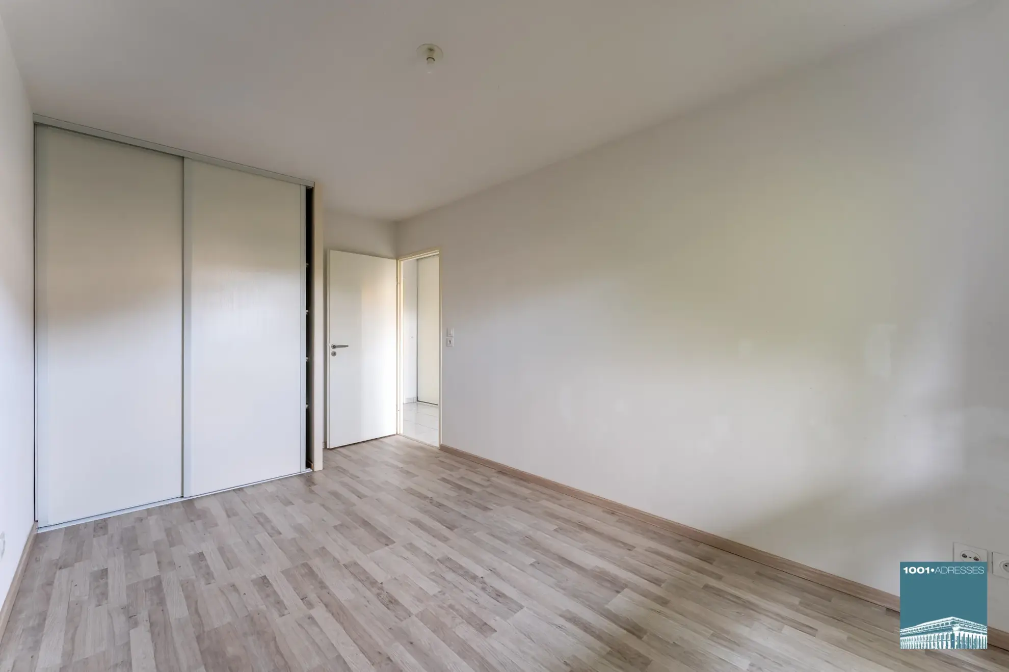 Appartement deux pièces avec terrasse à Pessac Centre 