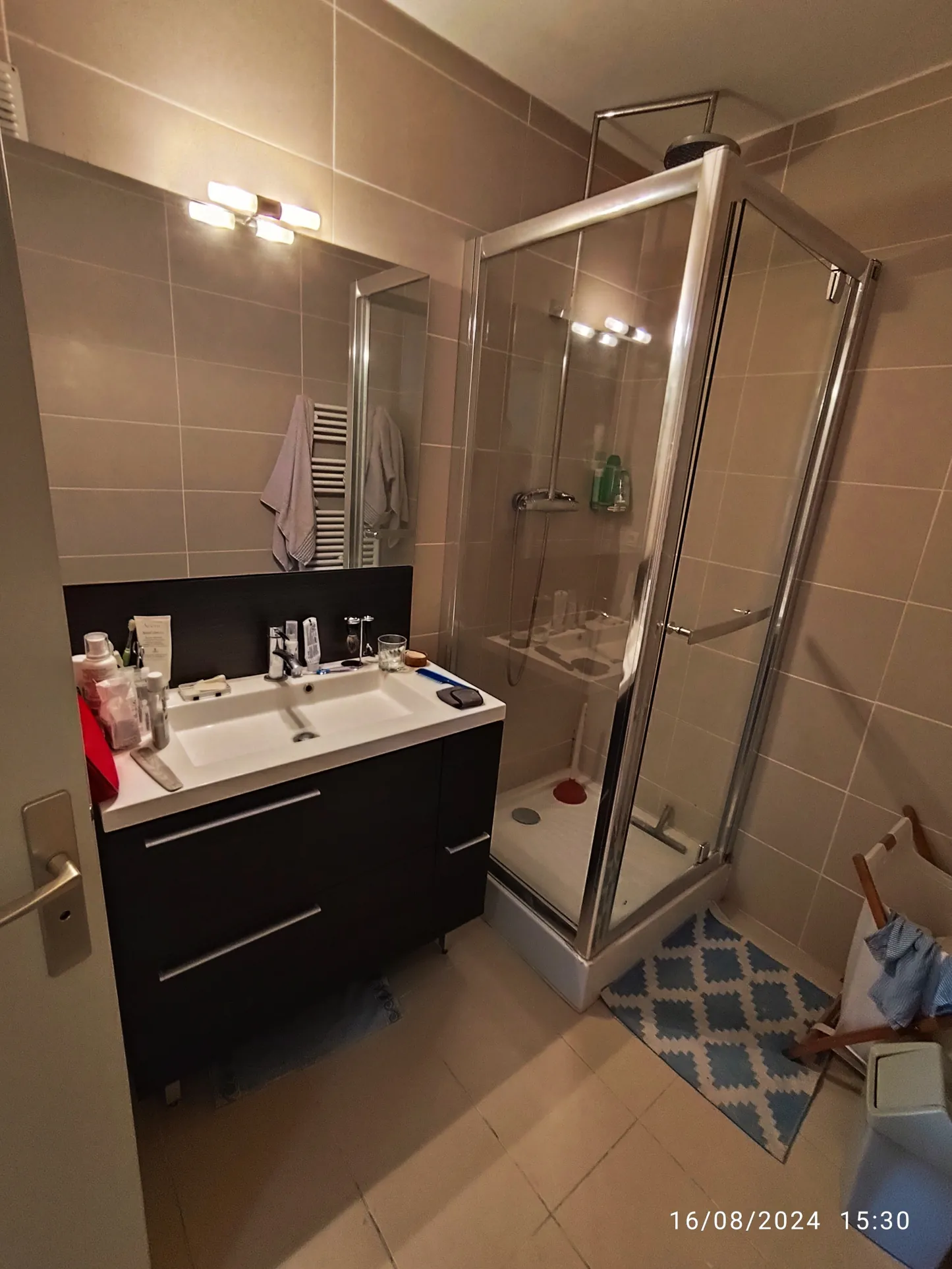 Achat d’un appartement T2 avec terrasse à Cergy – Vue sur l'Oise, parking privé 