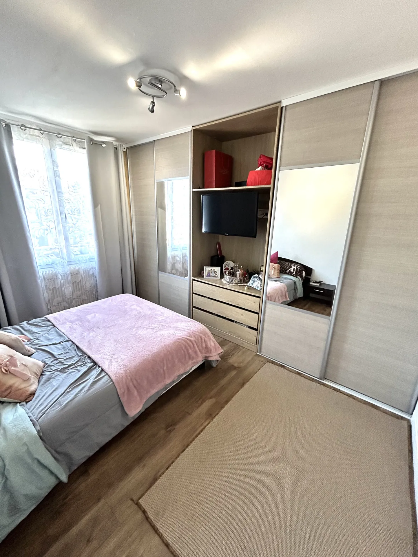 Belle maison familiale de 90 m² avec 4 chambres et jardin à Vaujours 