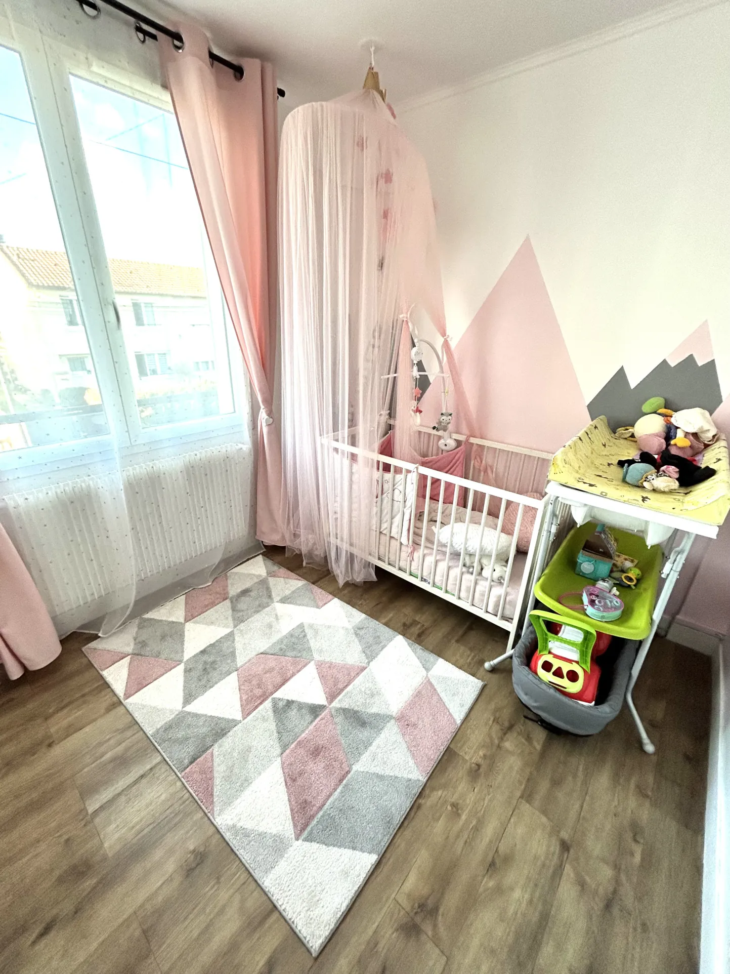 Belle maison familiale de 90 m² avec 4 chambres et jardin à Vaujours 