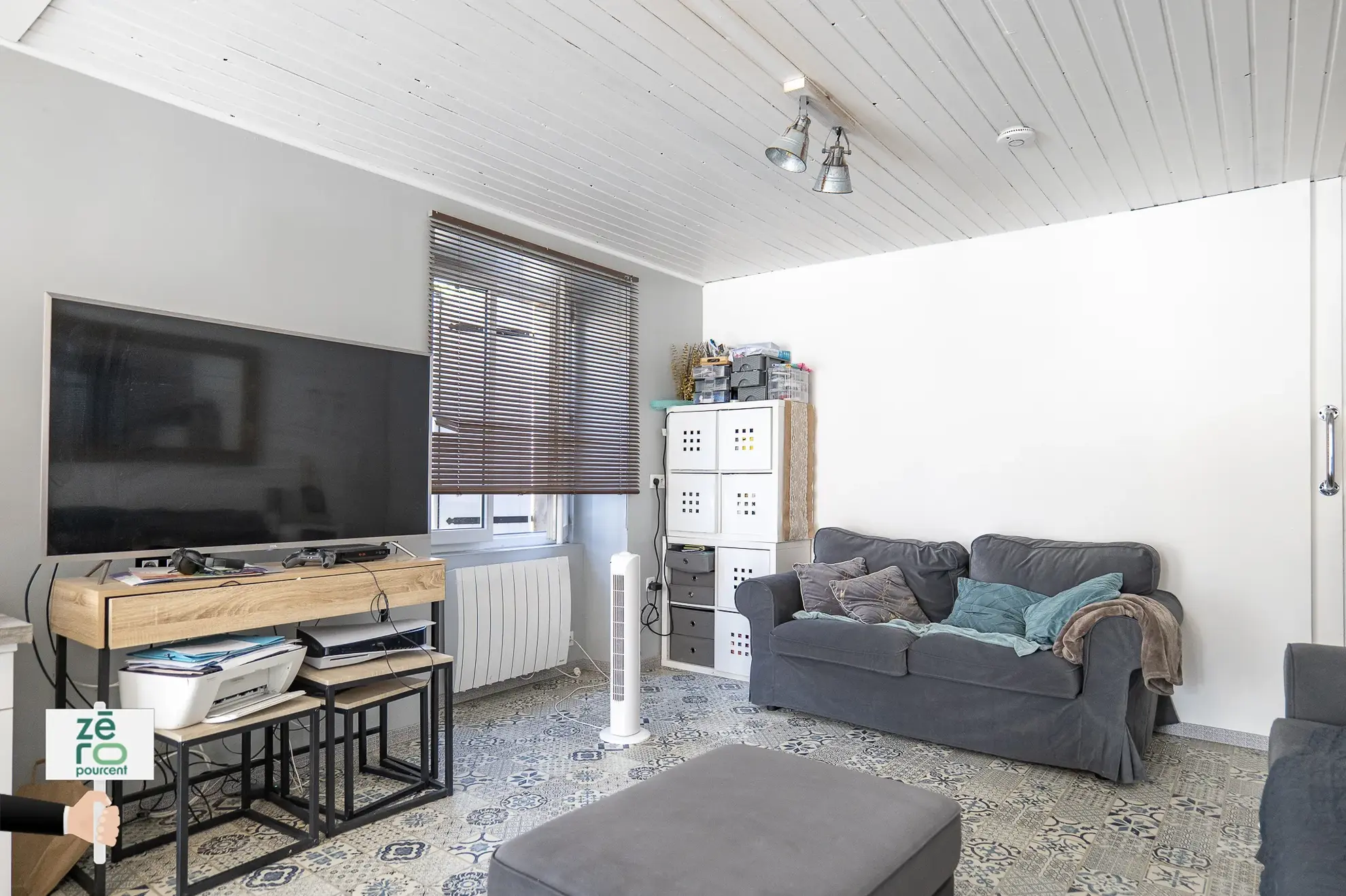 Longère en pierre à Nalliers avec potentiel d’investissement et d’aménagement 