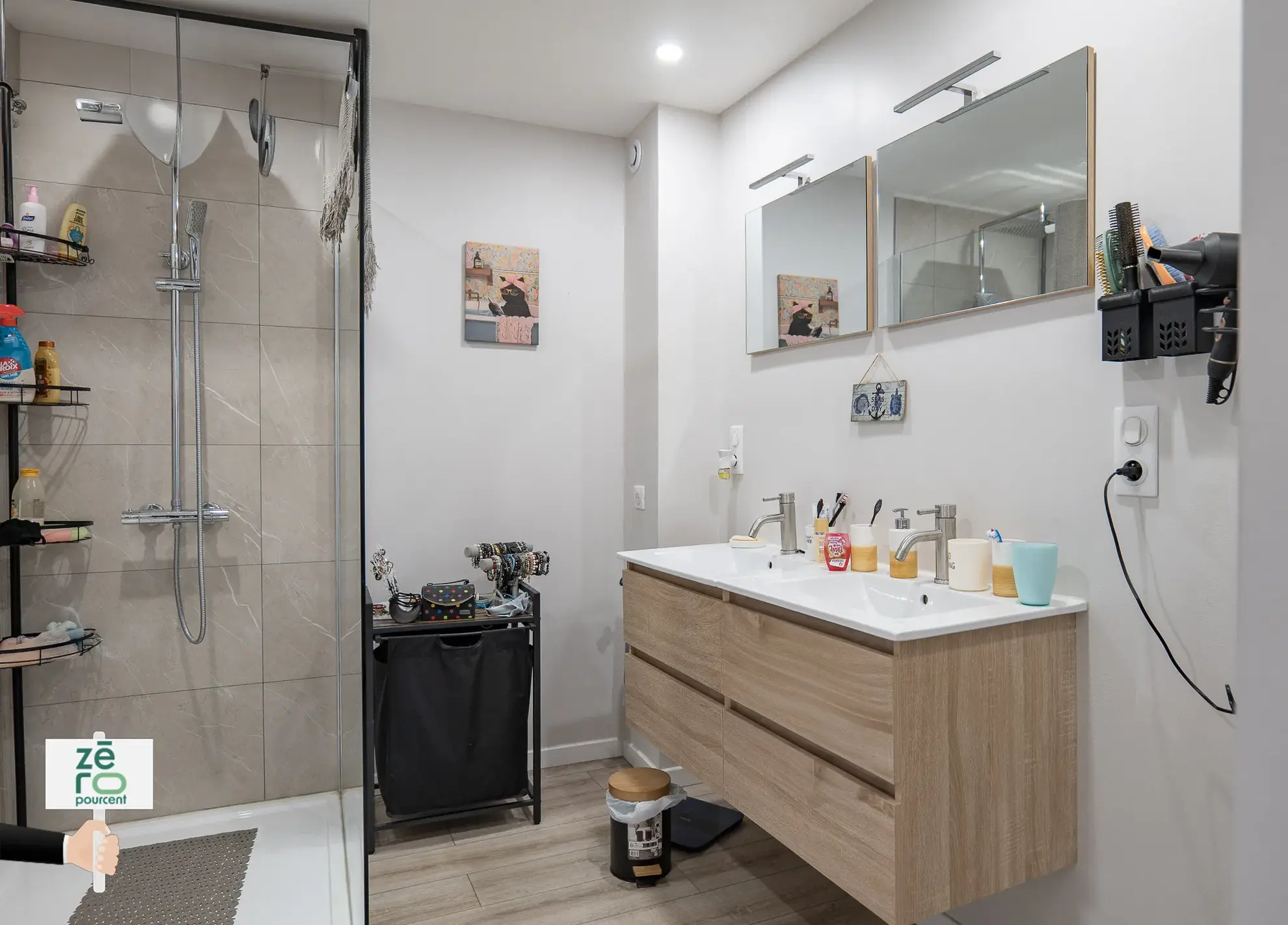 Longère en pierre à Nalliers avec potentiel d’investissement et d’aménagement 