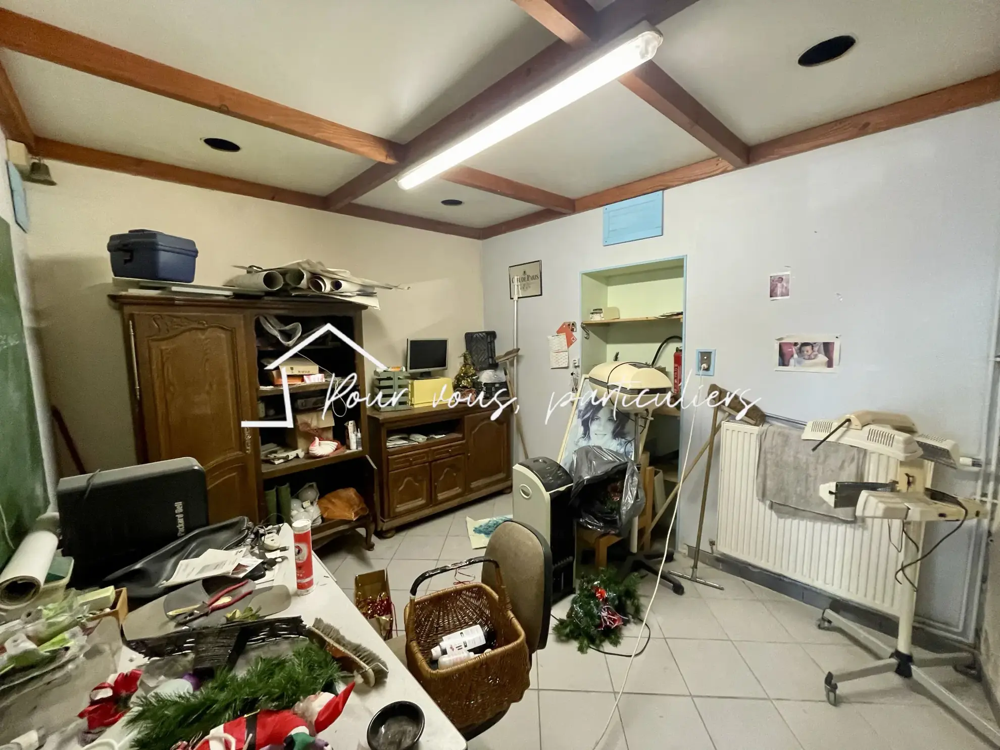 Immeuble de Rapport de 291m² à Raismes avec Appartements et Local Commercial 