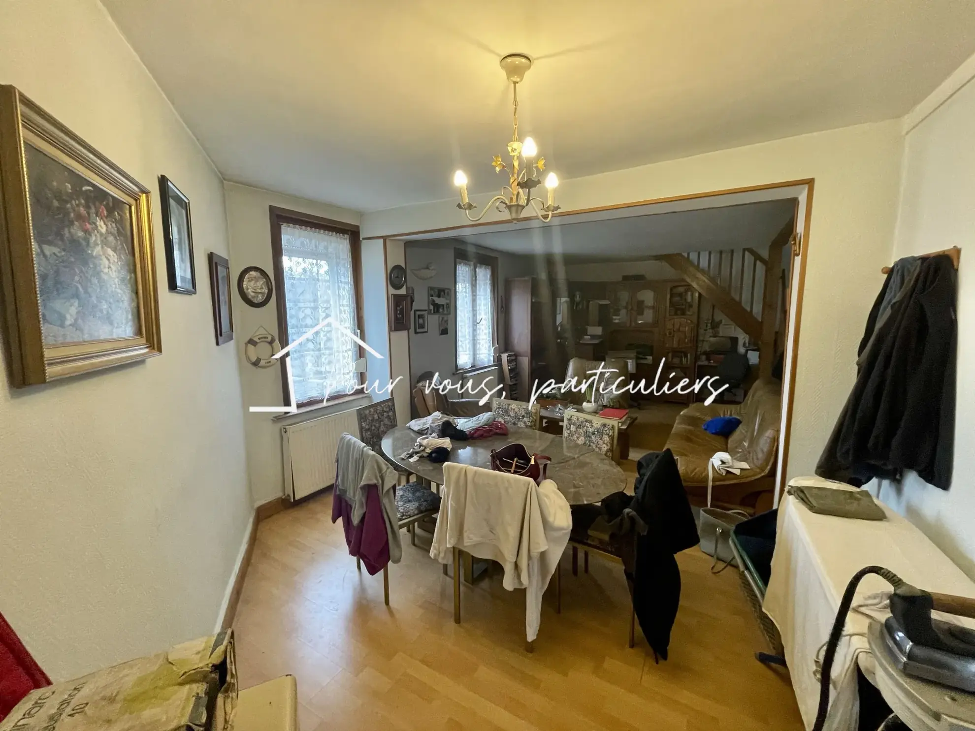 Immeuble de Rapport de 291m² à Raismes avec Appartements et Local Commercial 