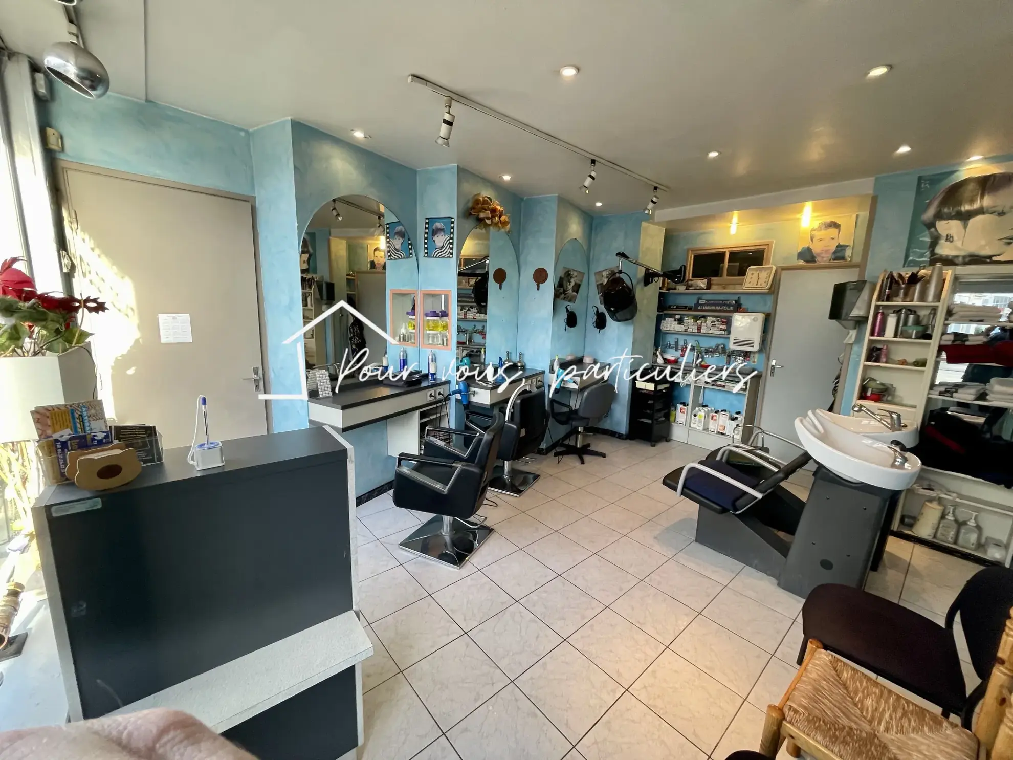 Immeuble de Rapport de 291m² à Raismes avec Appartements et Local Commercial 