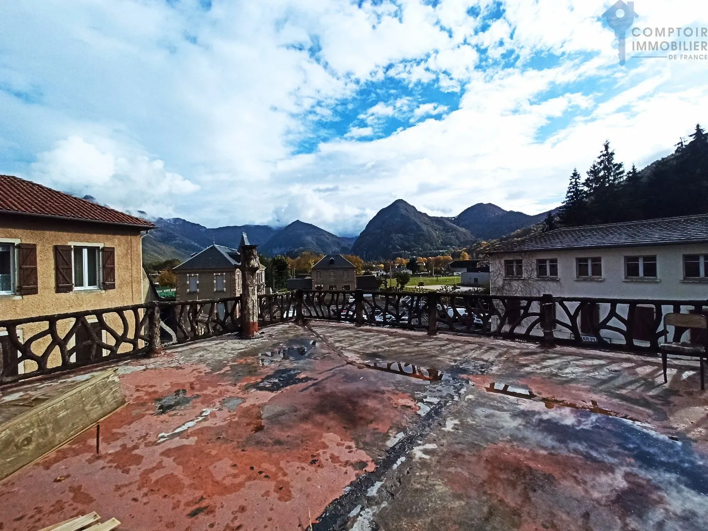 Investissement immobilier : Immeuble à rénover à Cierp-Gaud 31440, 315 m²