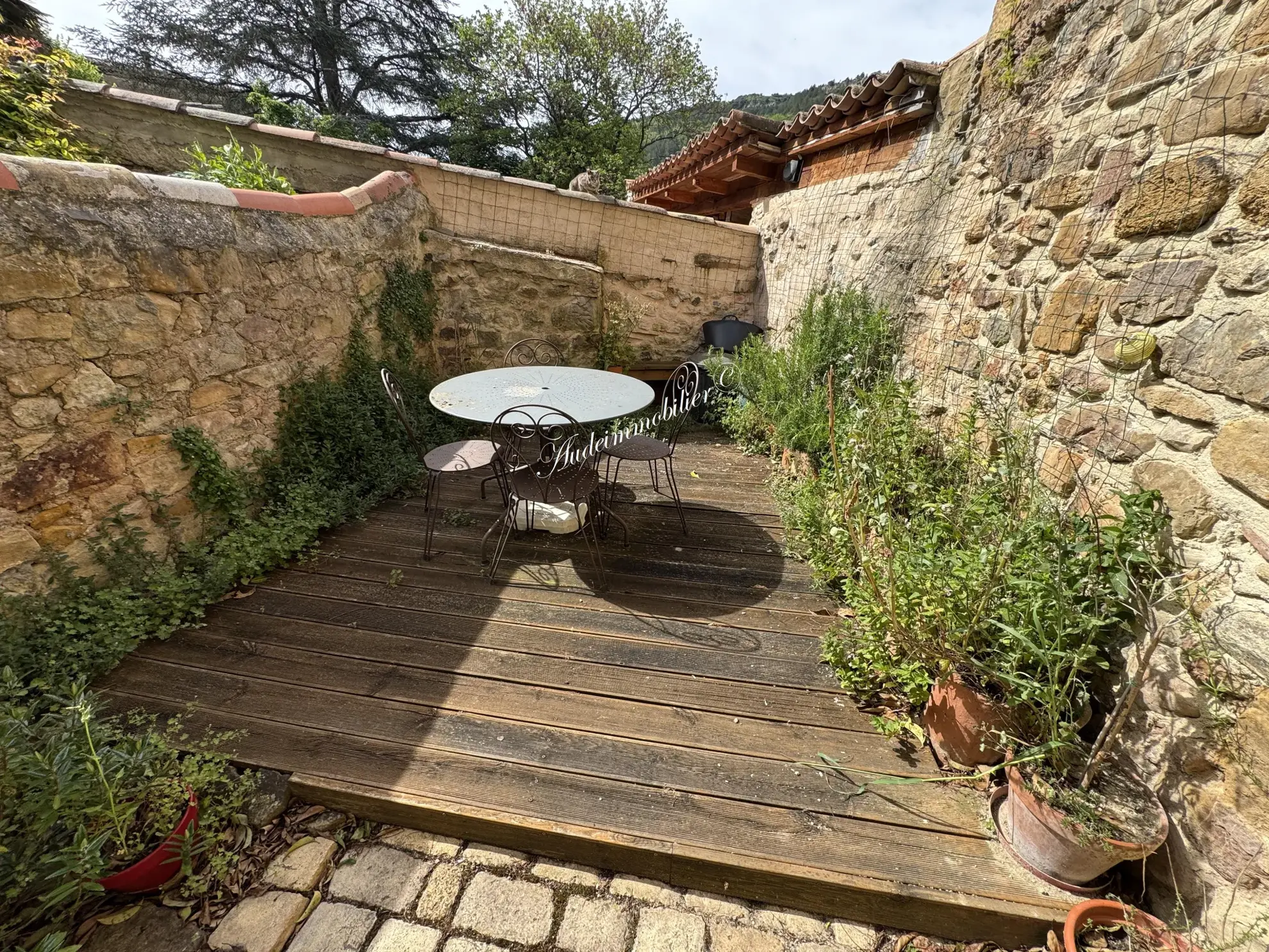 Maison en pierre avec terrasse et 3 chambres à Alet les Bains, Haute-Vallée de l'Aude 