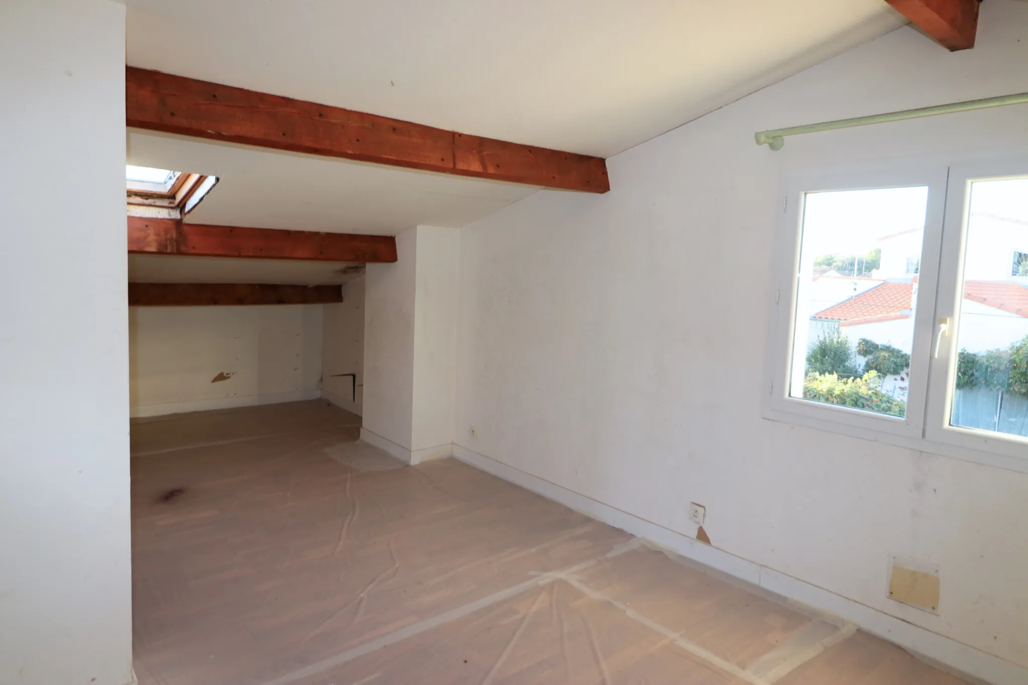 Charmante maison avec 4 chambres, jardin, proche plages à Meschers-sur-Gironde 